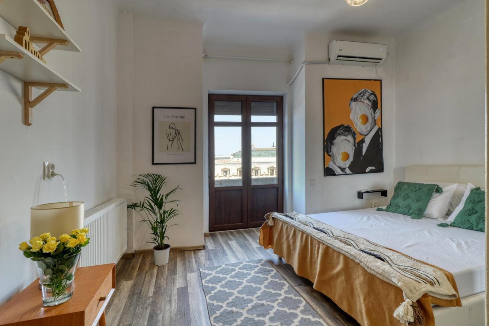 Apartment Charm