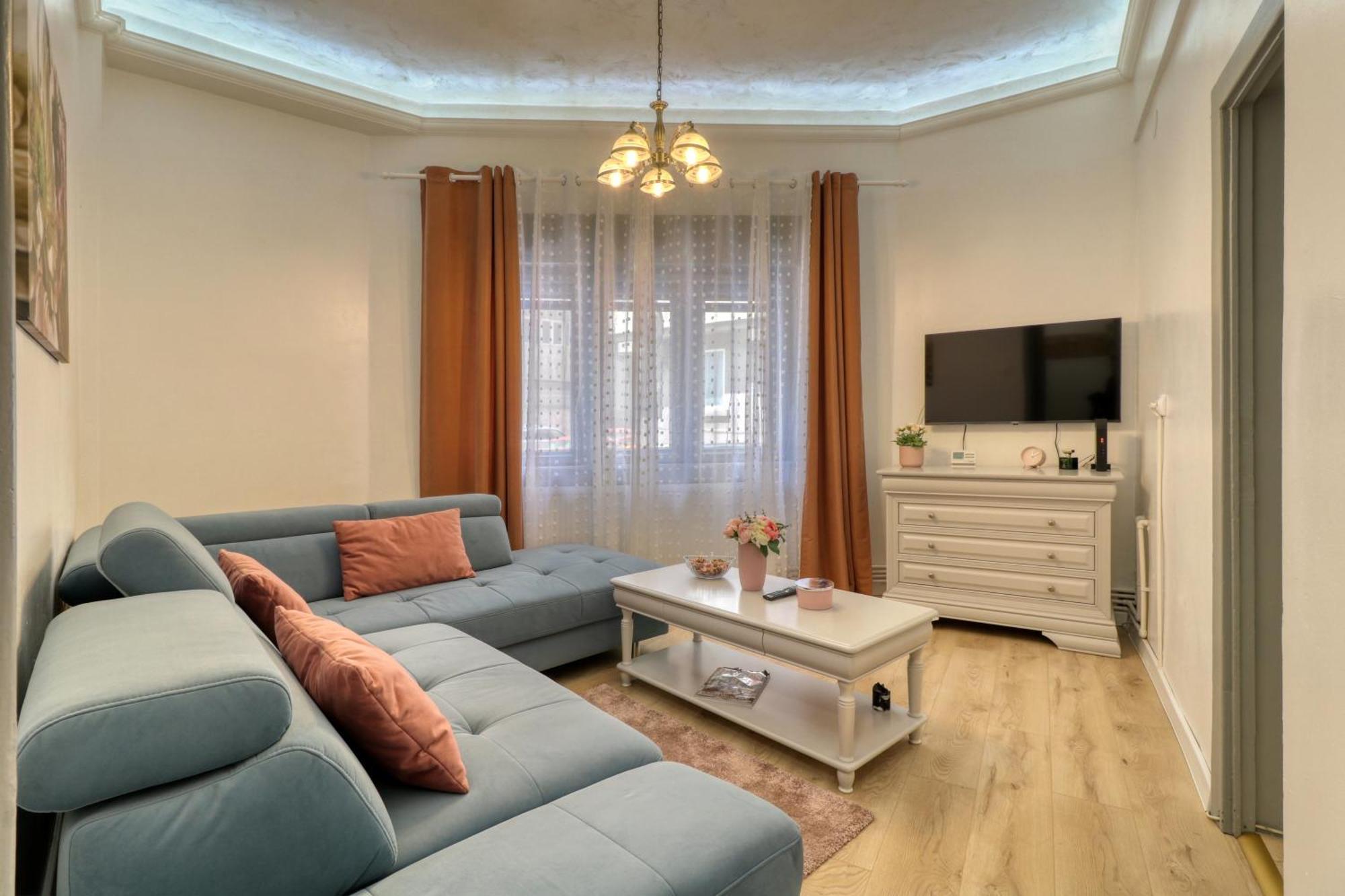 Central Charm Retreat * Bucharest