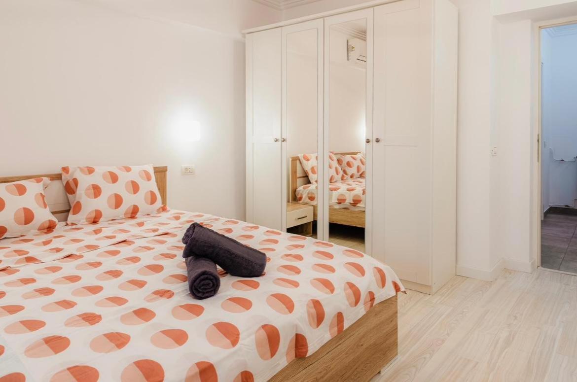 Unirii Downtown 1 *