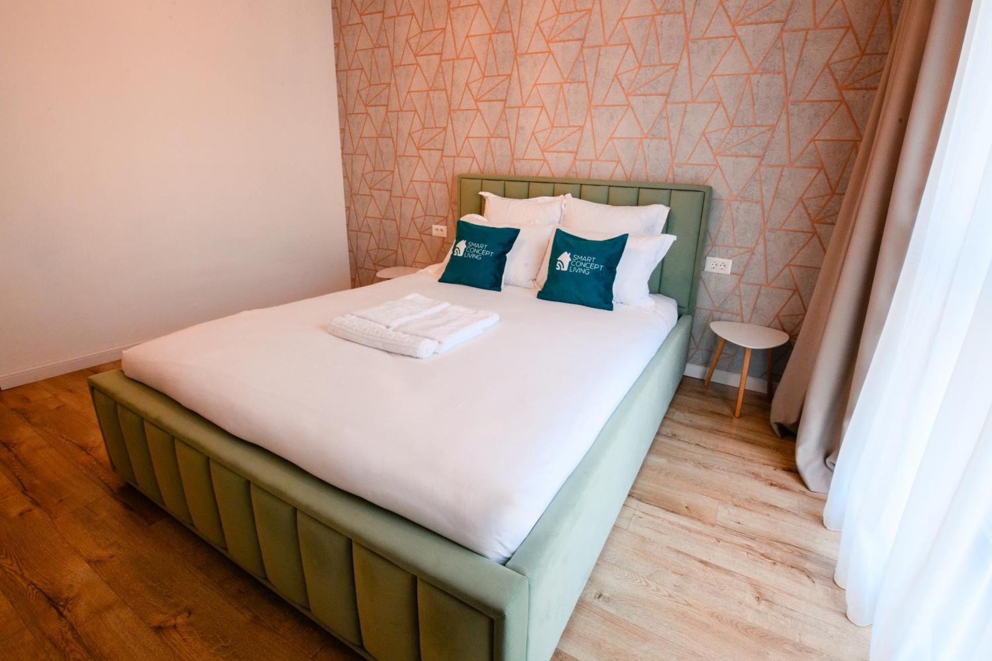 Smart Concept Living Plaza *