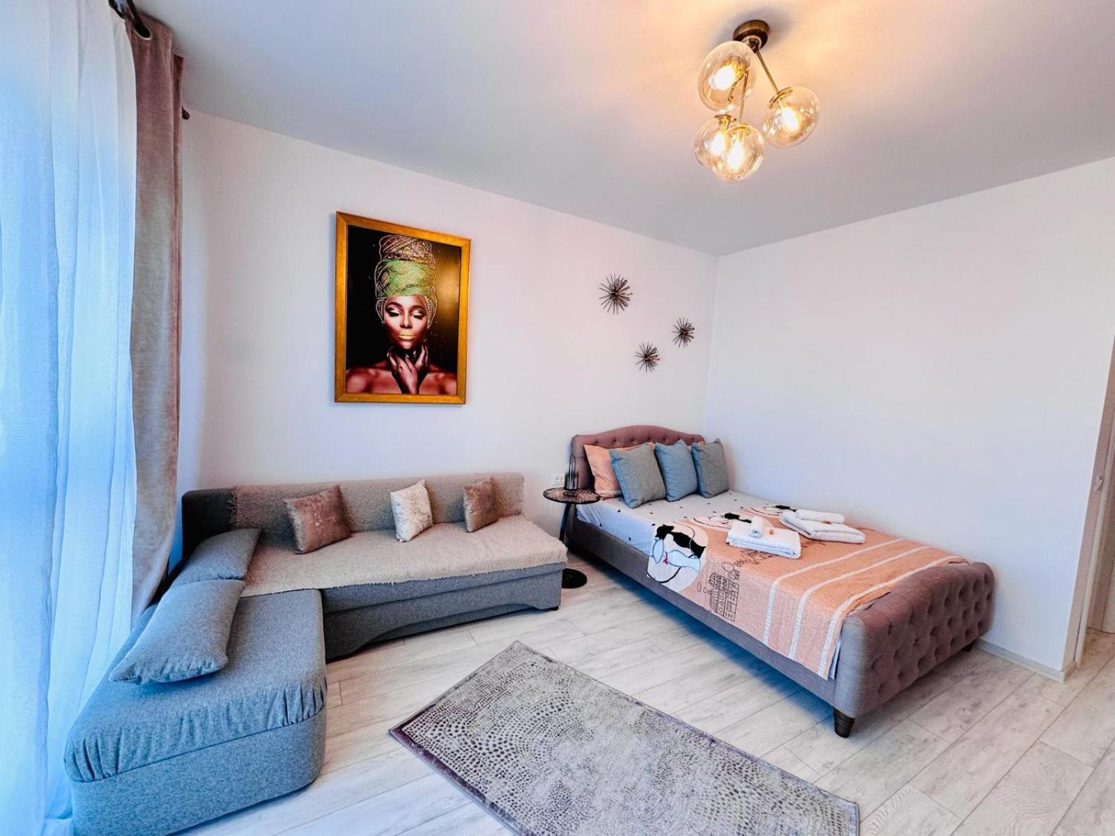 Plaza 3 Apartment Bucharest