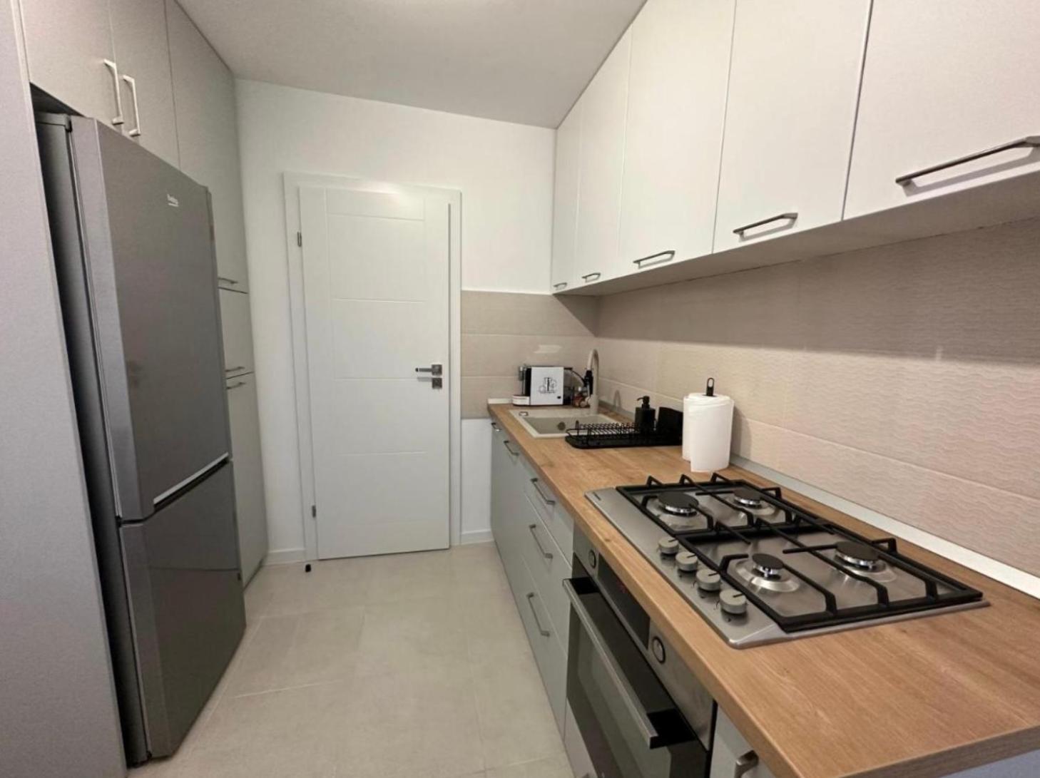Apartment Miraj *
