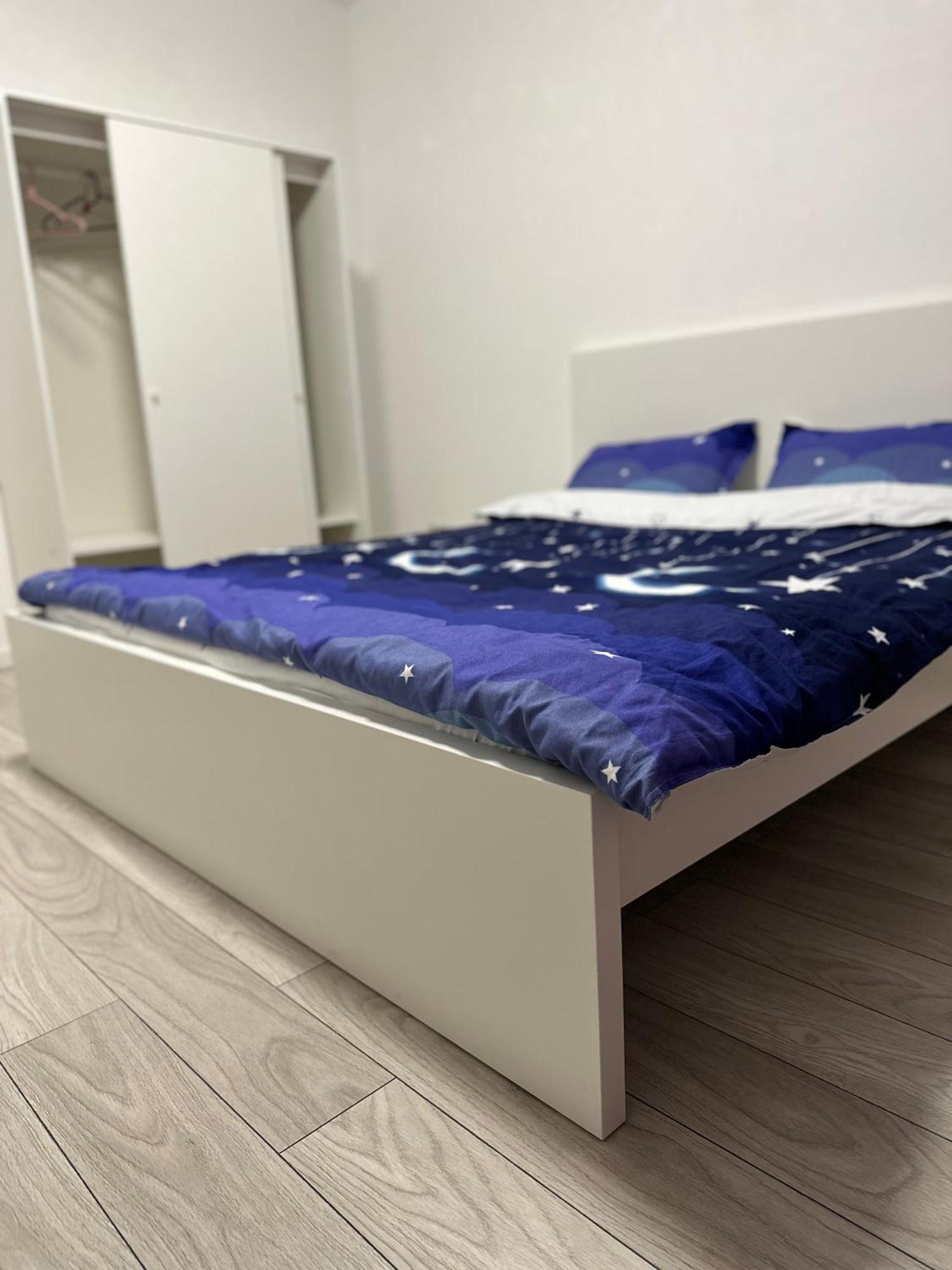 Wild Nest King Size Bed * Bucharest