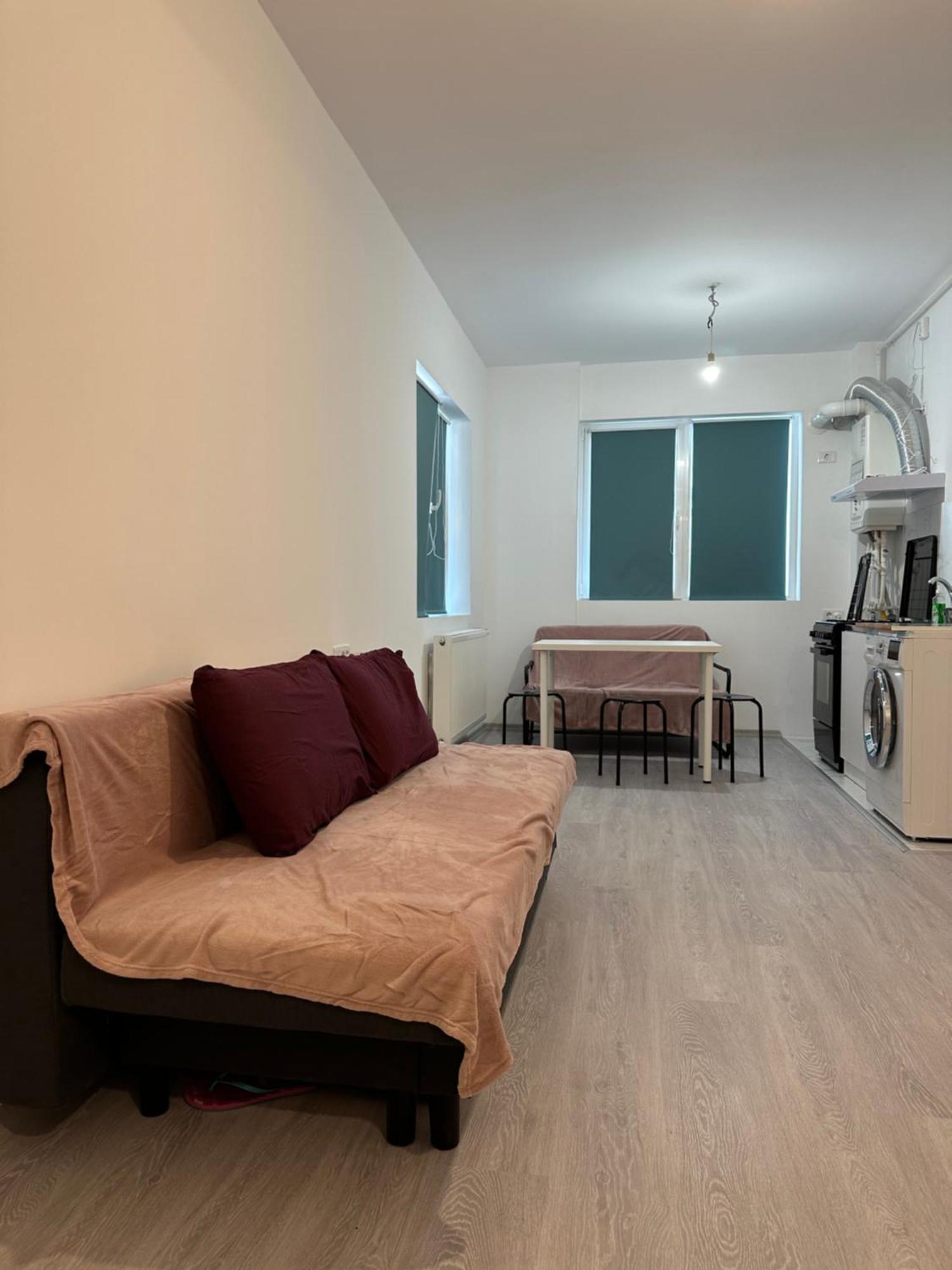 Apartment Wild Nest King Size Bed *