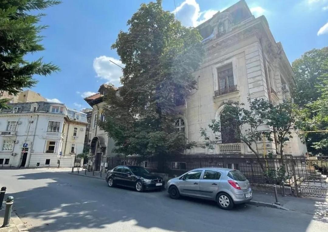 New Burgeois Berindey - Universitate * Bucharest