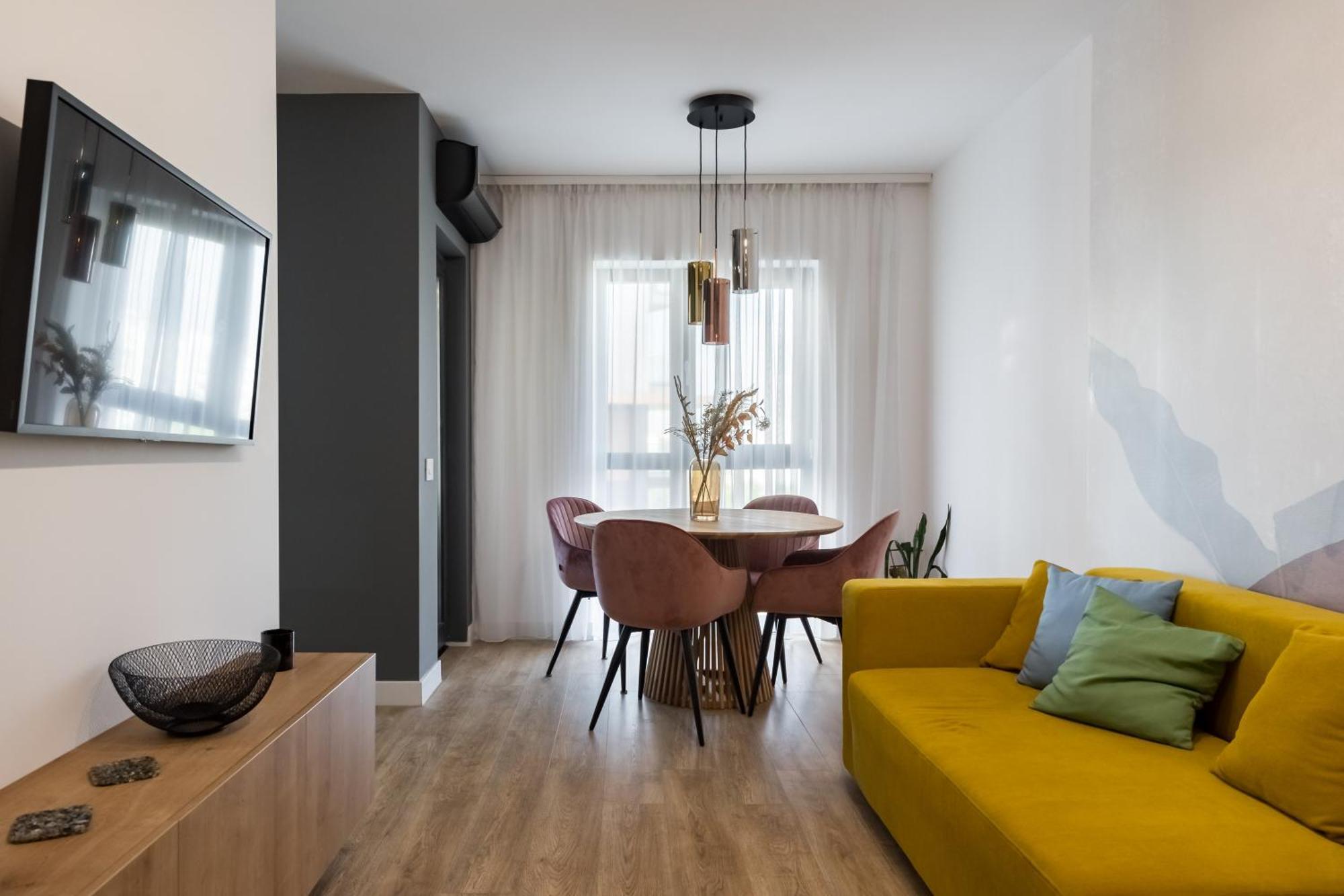 Apartment Golden Grove I 1 Bedroom Near Romexpo *