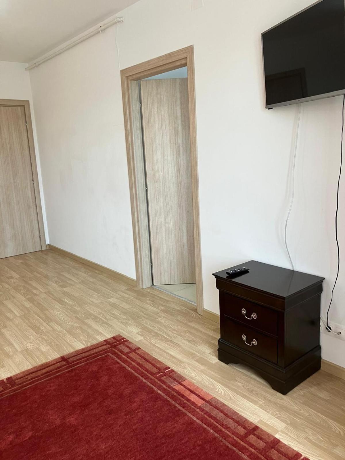 Bucuresti City Studio * Bucharest
