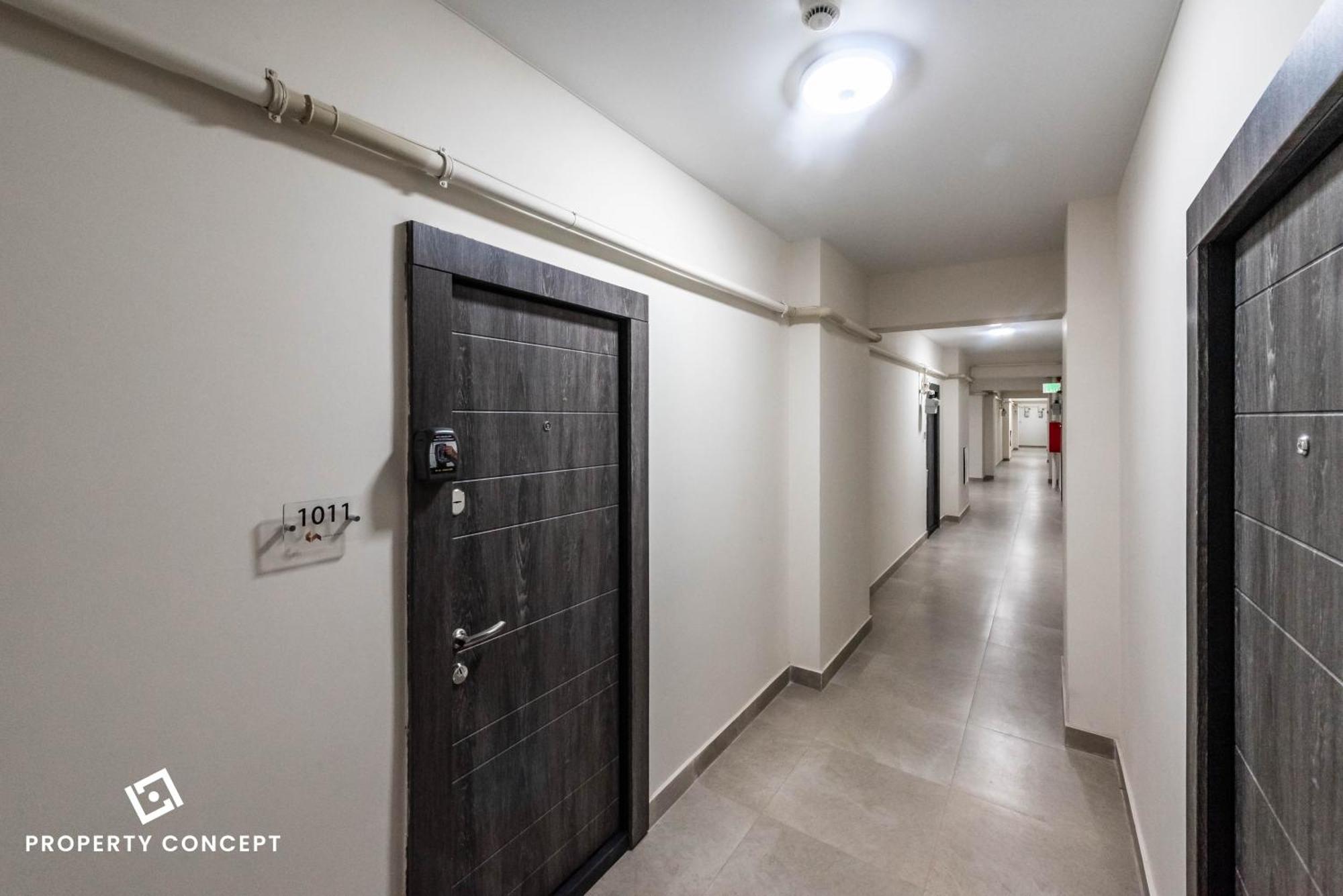 Address 112b4 Apartment