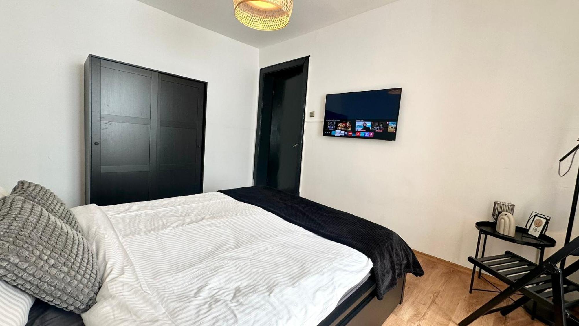 Apartment Retro On Puccini Street, Floreasca Bucharest