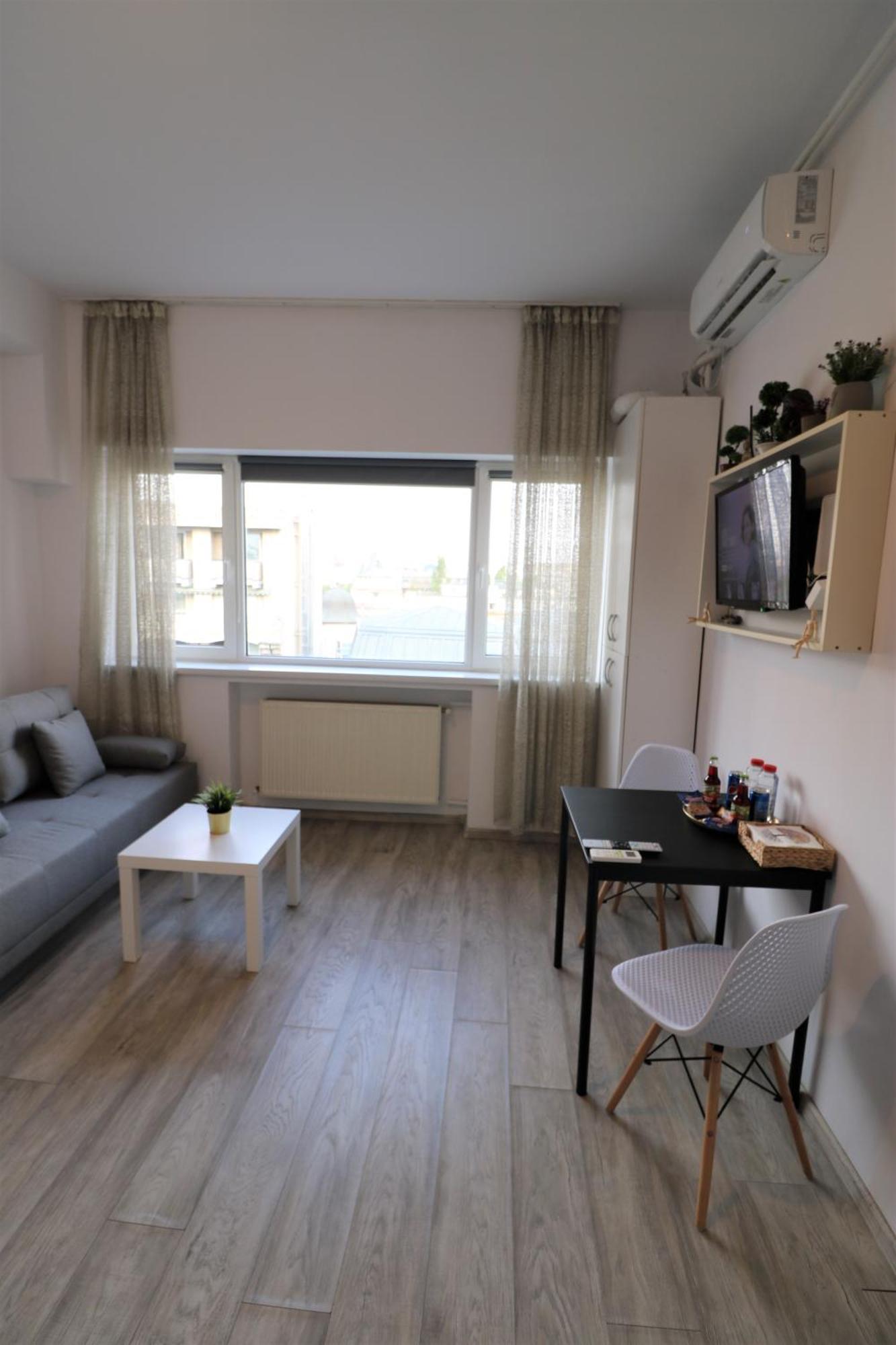 Cozy Deluxe - Old Town - Free Minibar *