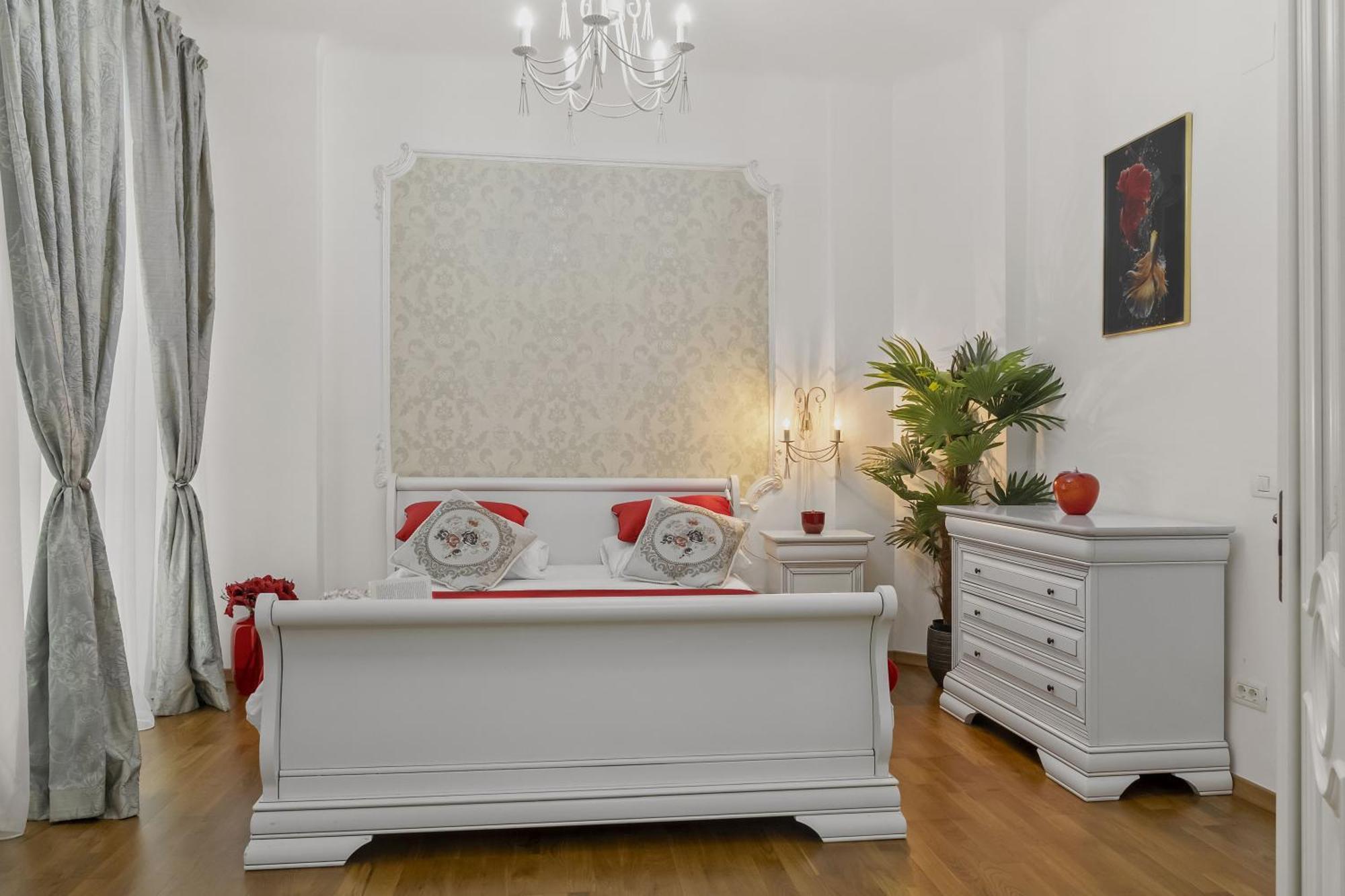 Apartment Sweet Luxury Three City Center Universitate *