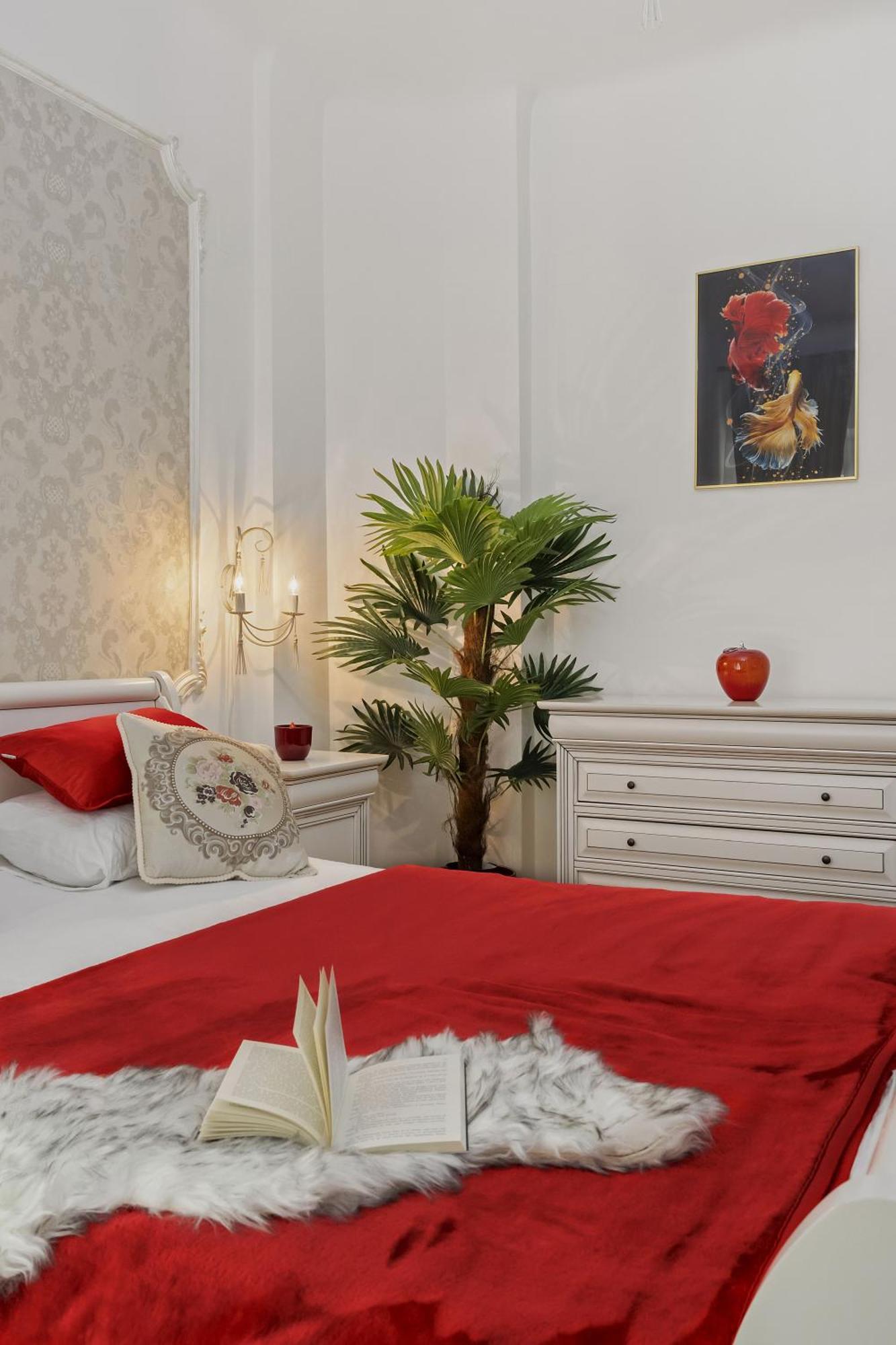 Sweet Luxury Three City Center Universitate * Bucharest