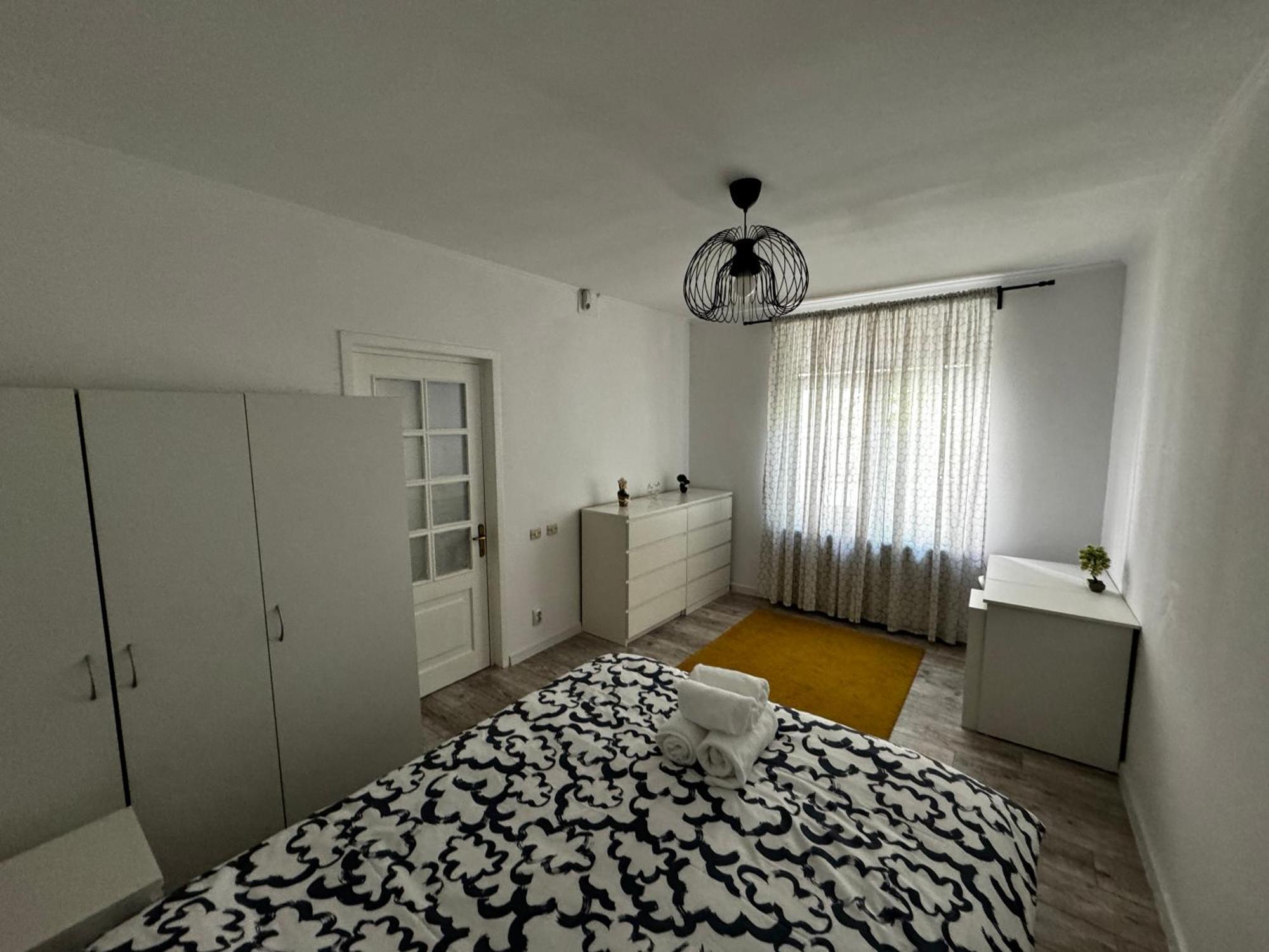 Casa Aron * Bucharest
