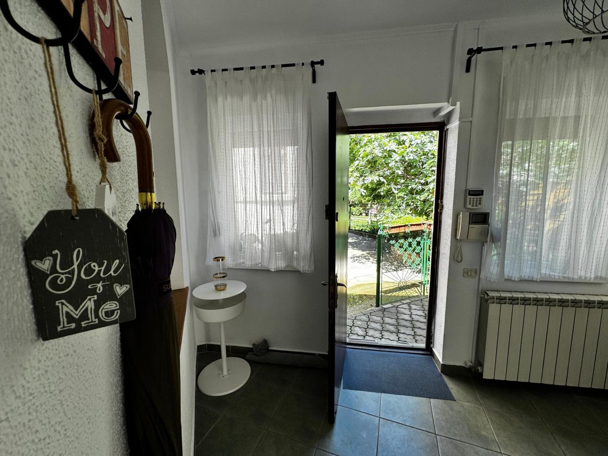 Case de vacanță Casa Aron Bucureşti