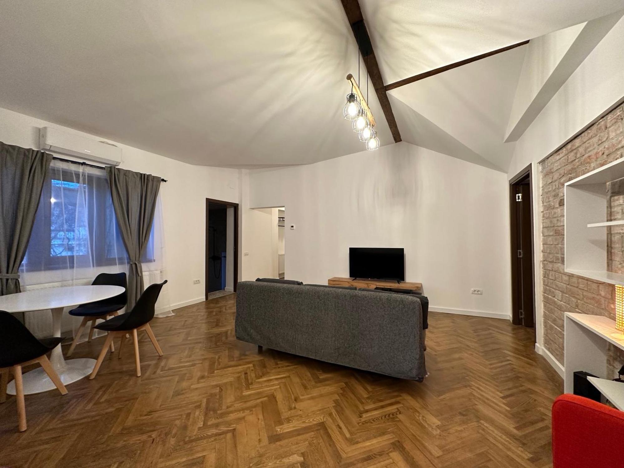 Apartment Cismigiu Bucharest