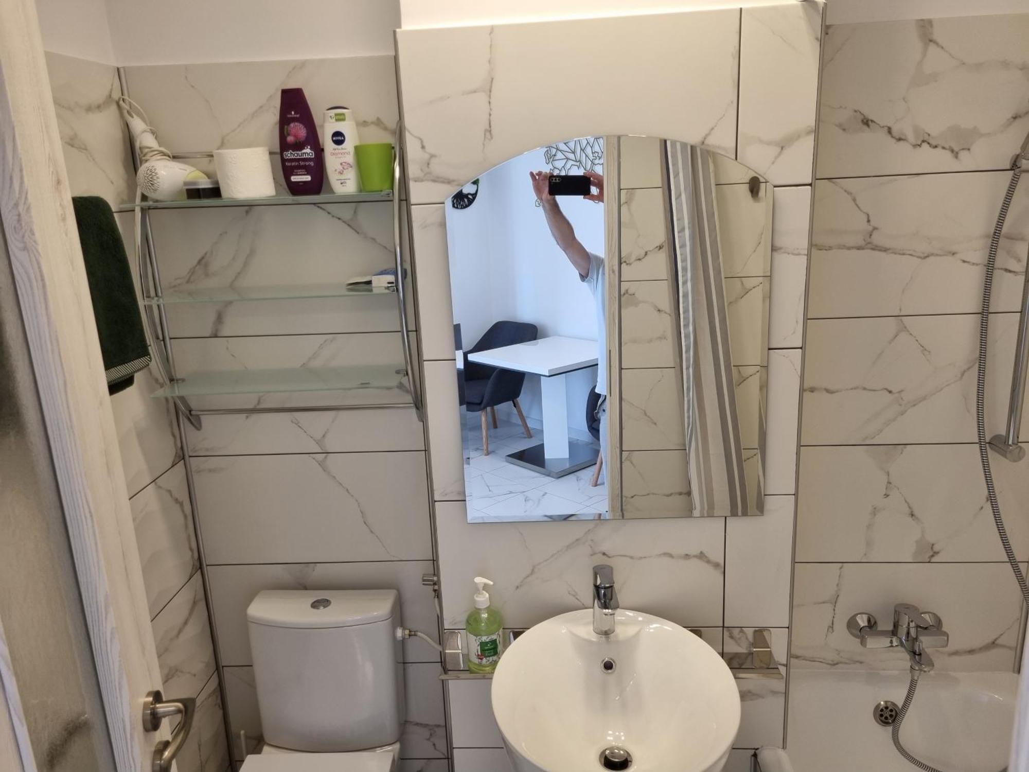 Universitate Apartament