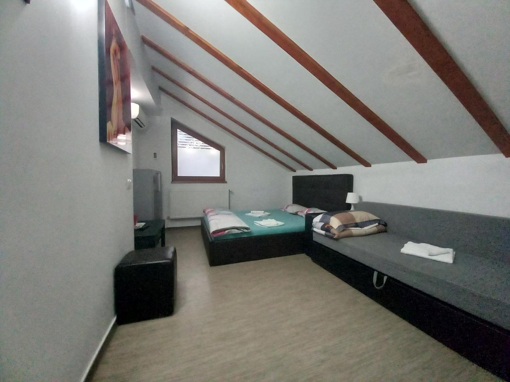 Pensiune Zorba 3*