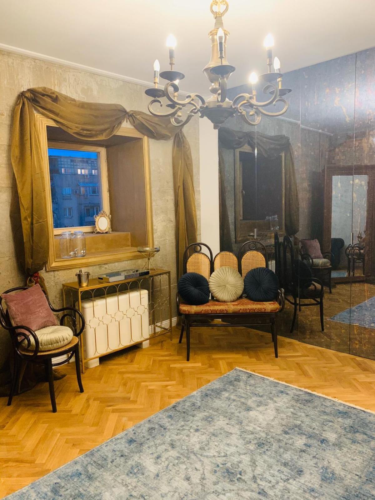 Rezident Apartamento *