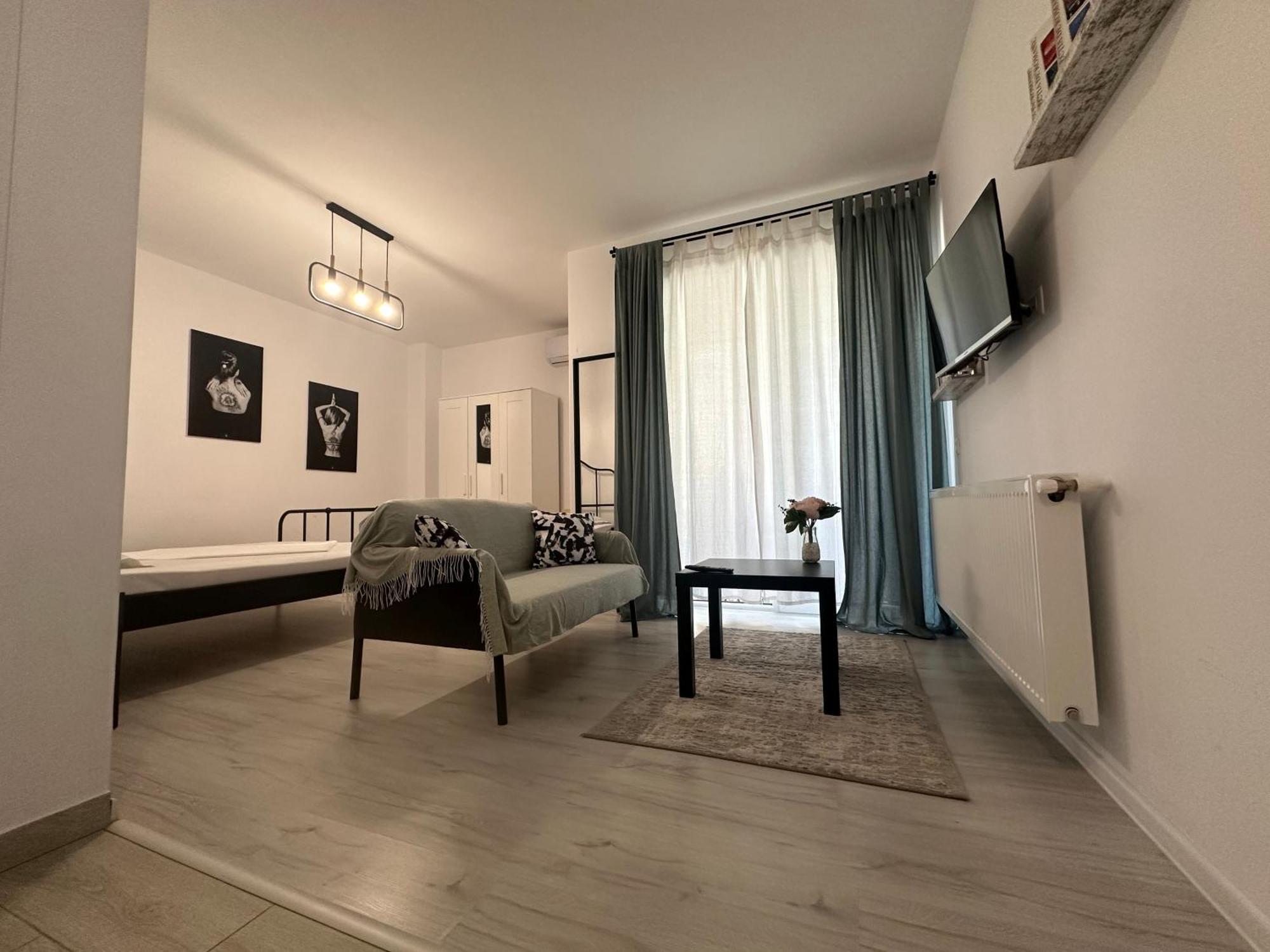 Garsoniera In Complex Rezidential Apartment *