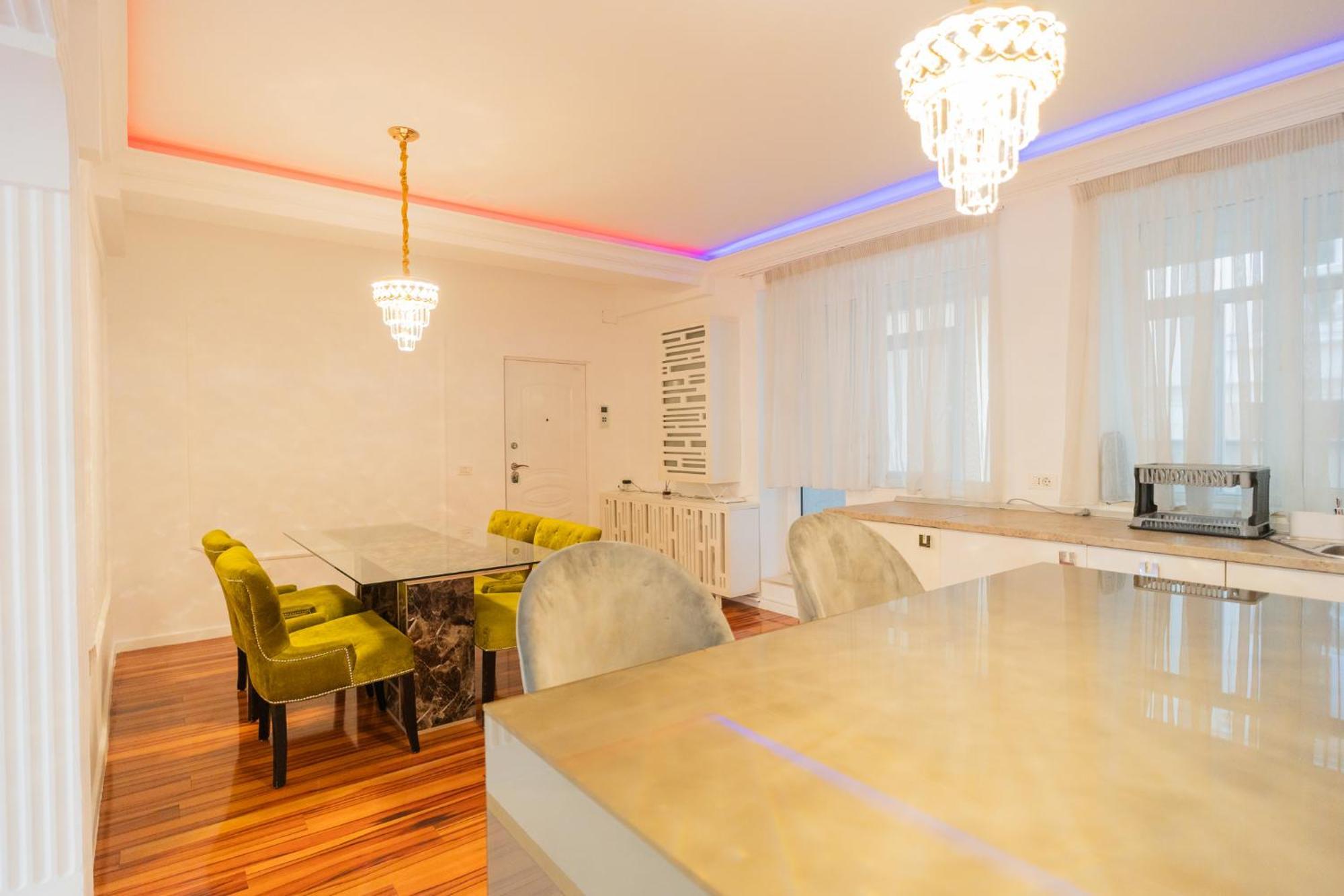 Apartment Herastrau Grand - Luxurious Residences *