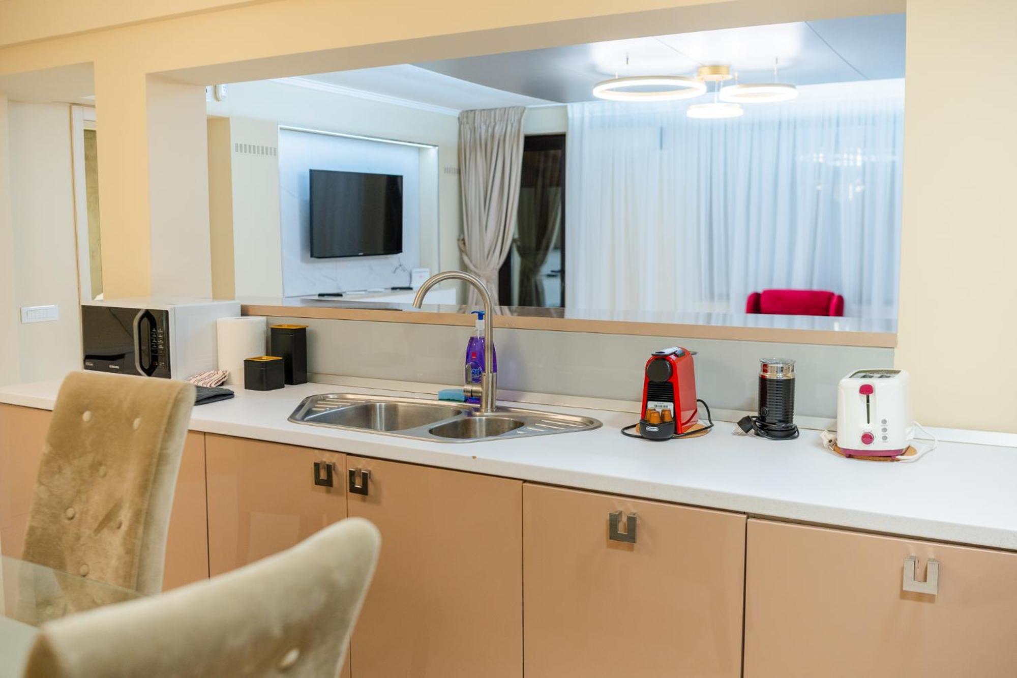Herastrau Grand - Luxurious Residences Apartment