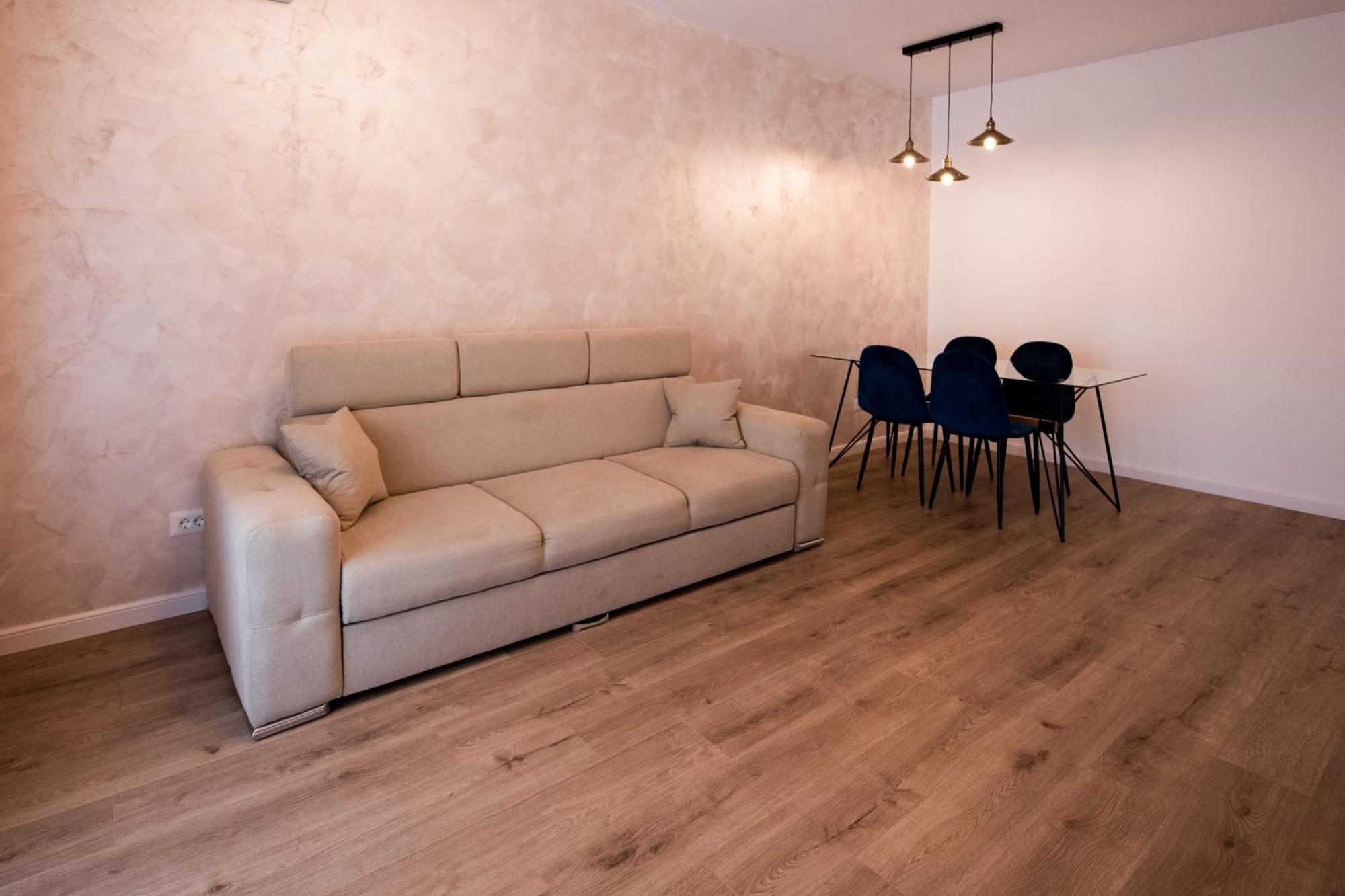 Smart Concept Living Plaza * Bucharest