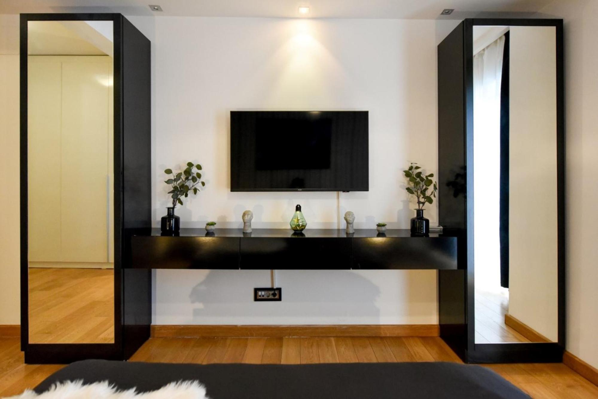 Wonderful In Prime North Location - Heaven For Extended * Bucureşti