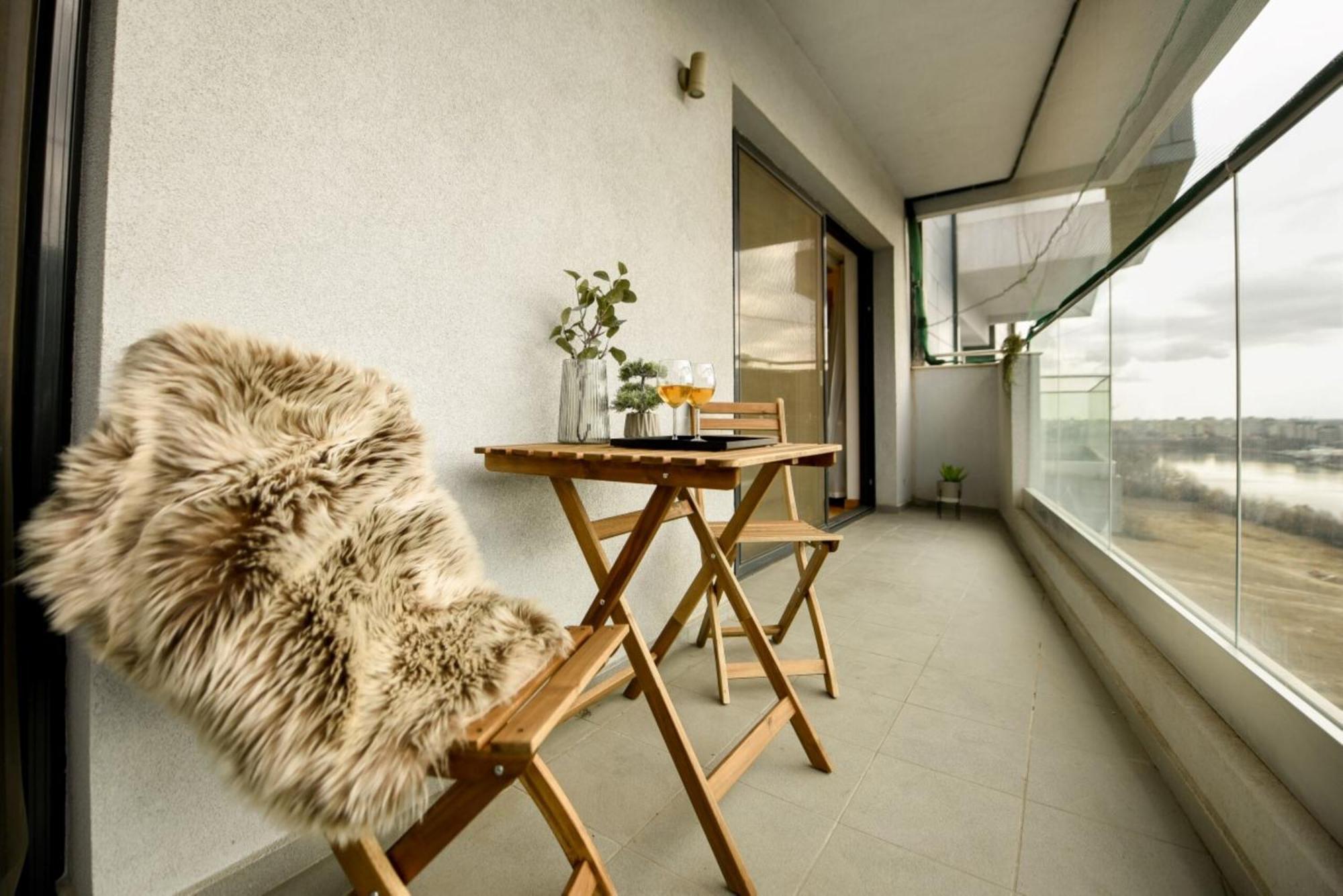 Wonderful In Prime North Location - Heaven For Extended Apartament