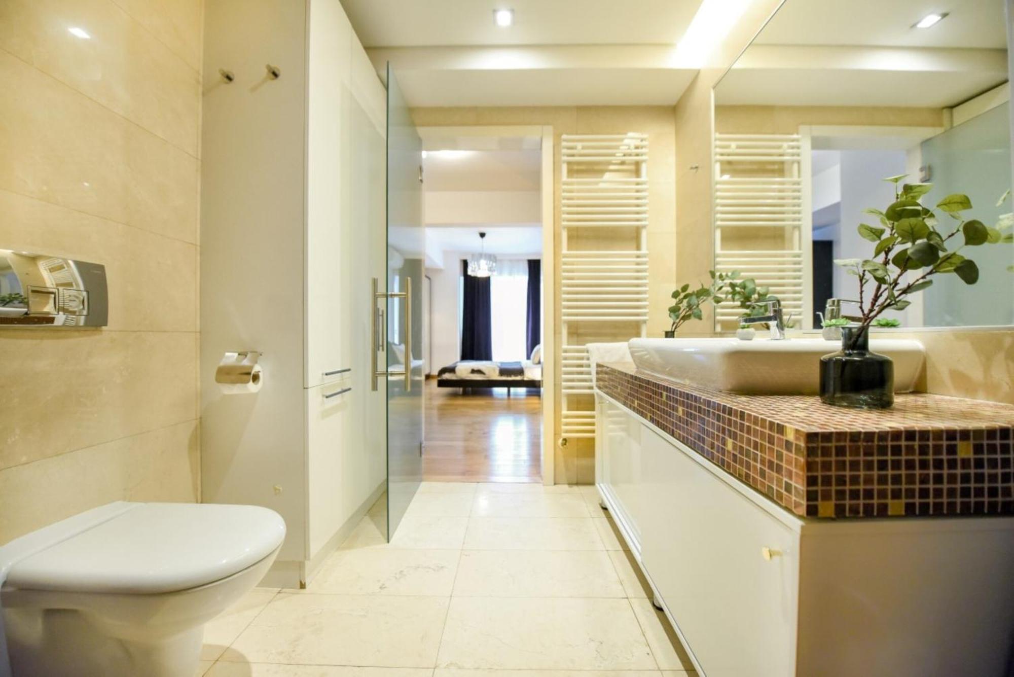 Wonderful In Prime North Location - Heaven For Extended Apartament