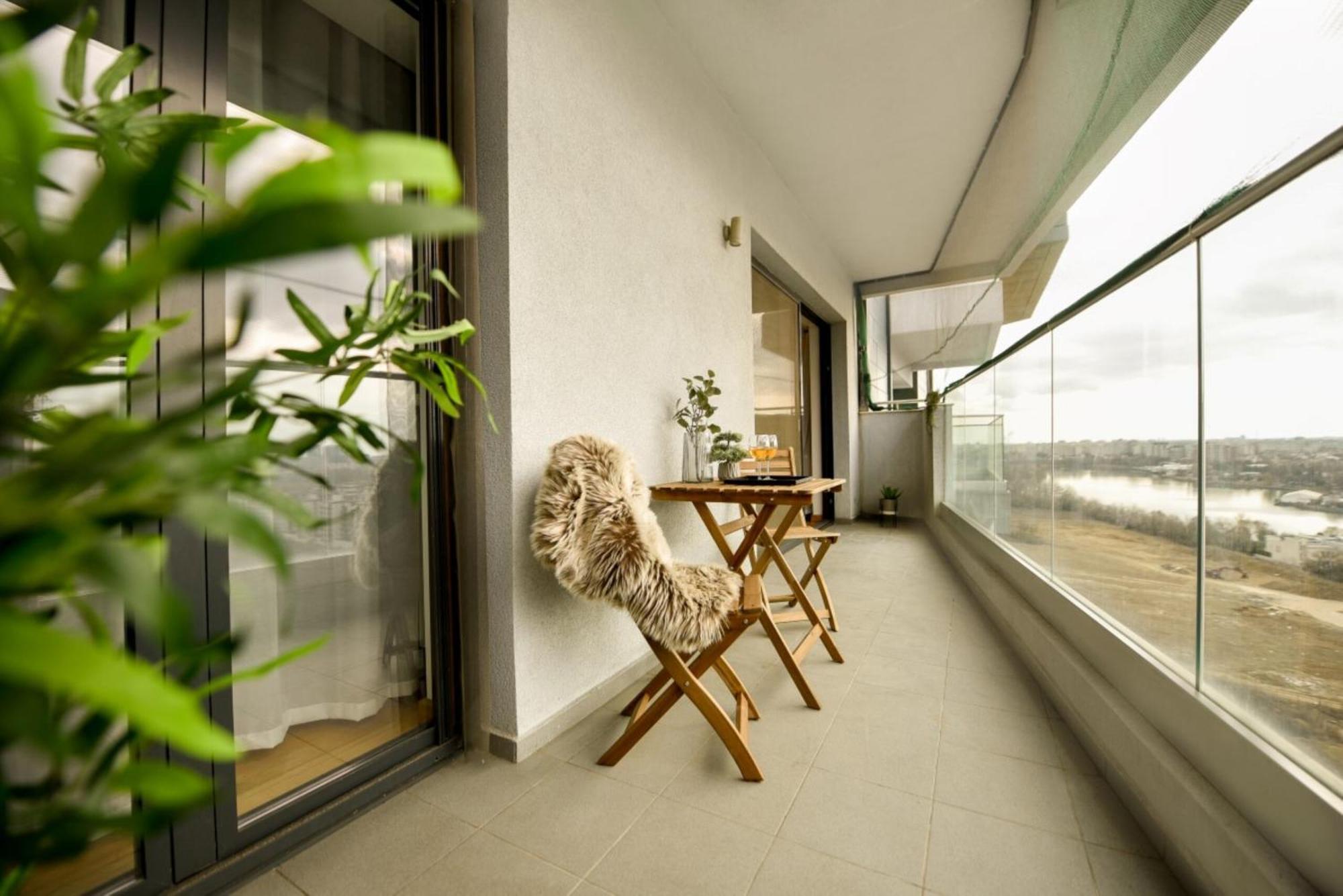 Wonderful In Prime North Location - Heaven For Extended