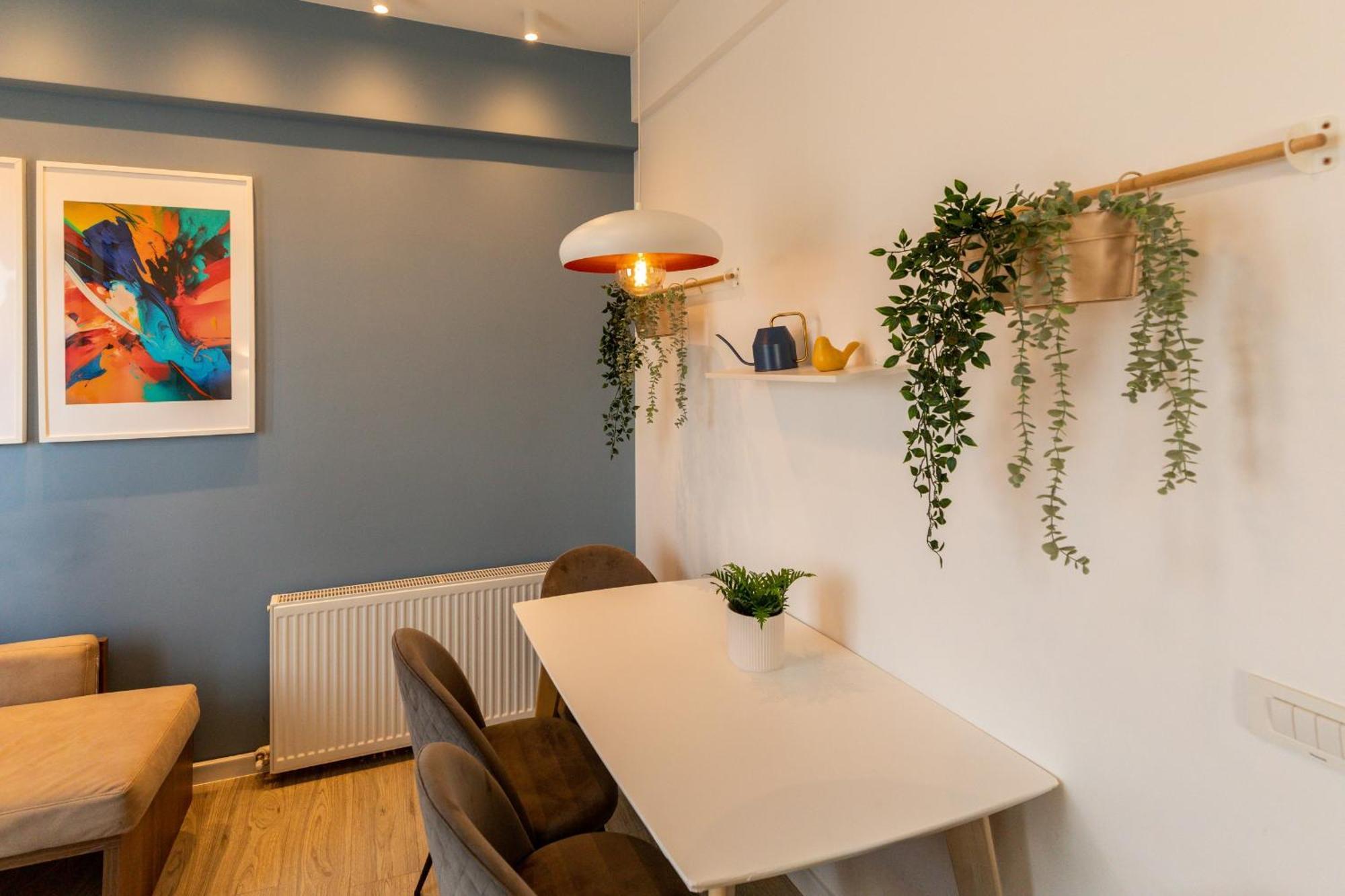 Modern Elegance In The Heart Of The City - romana Square * Bucureşti