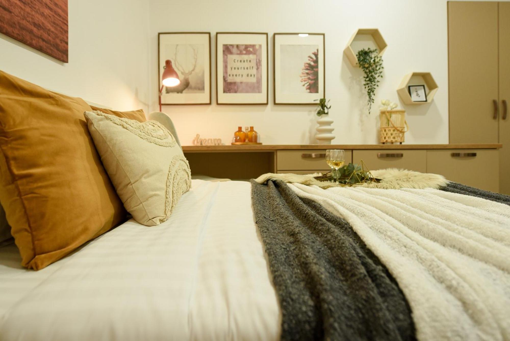 Apartment Ideal - Spacious & Modern Near Unirii Square