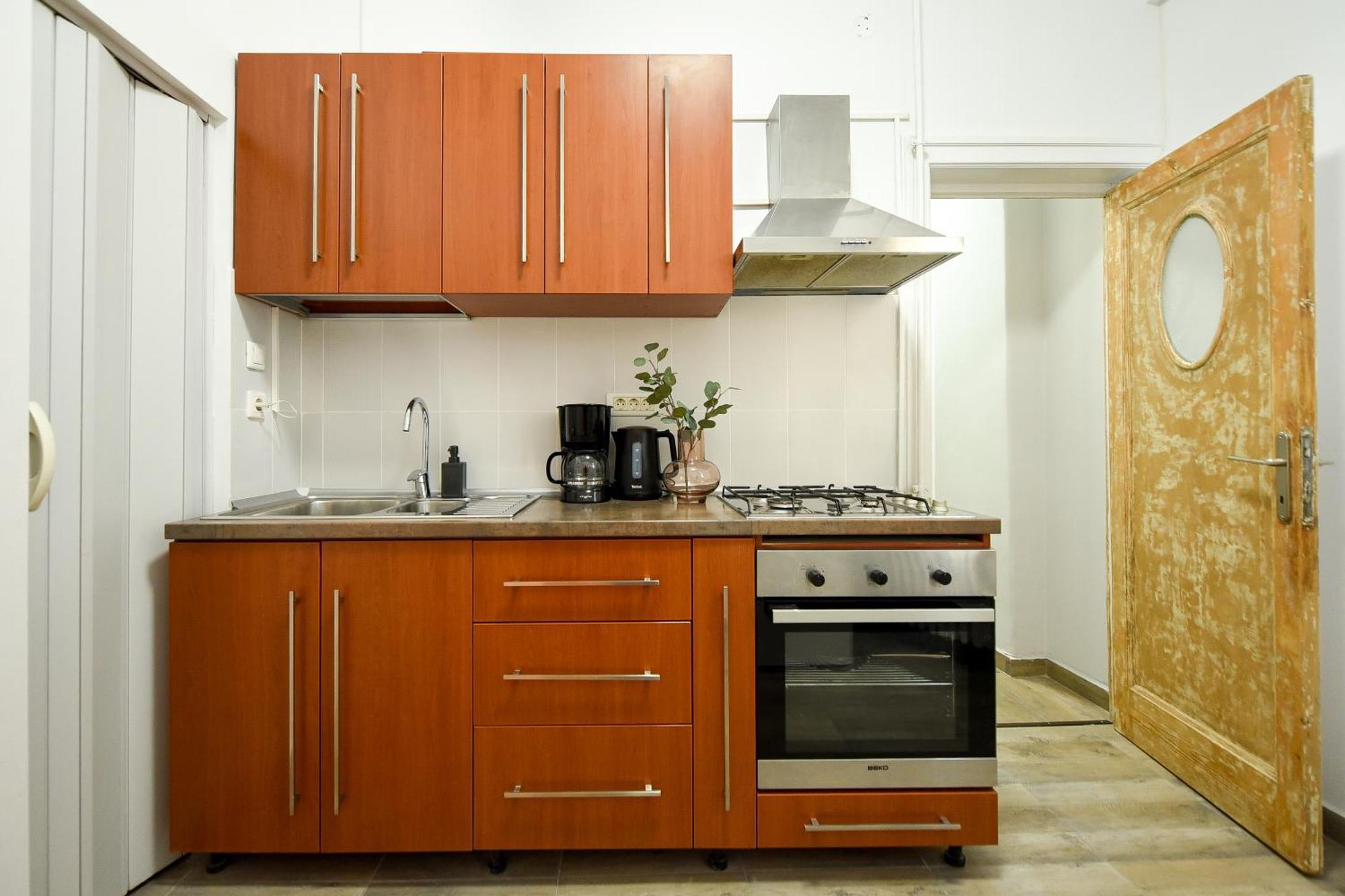 Ideal - Spacious & Modern Near Unirii Square Bucharest
