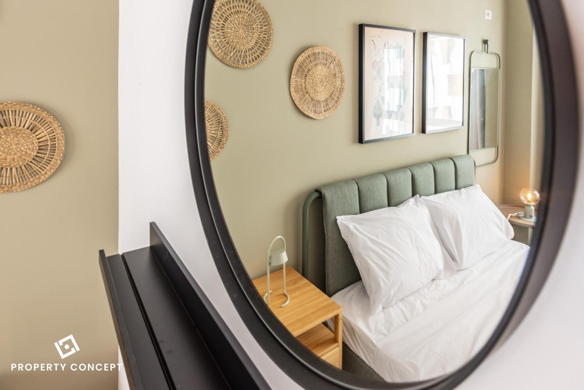 Central Spacious 513