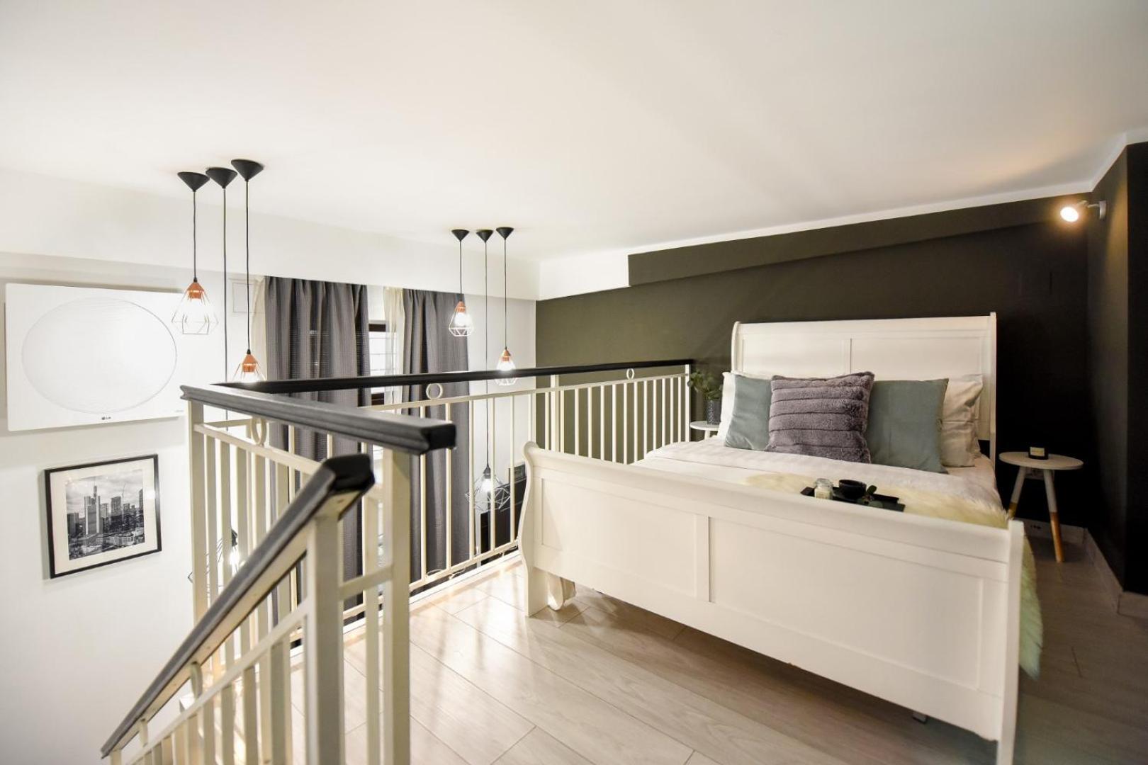 Regina Elisabeta Duplex-style Studios: Cozy Haven In The City Center Bucharest