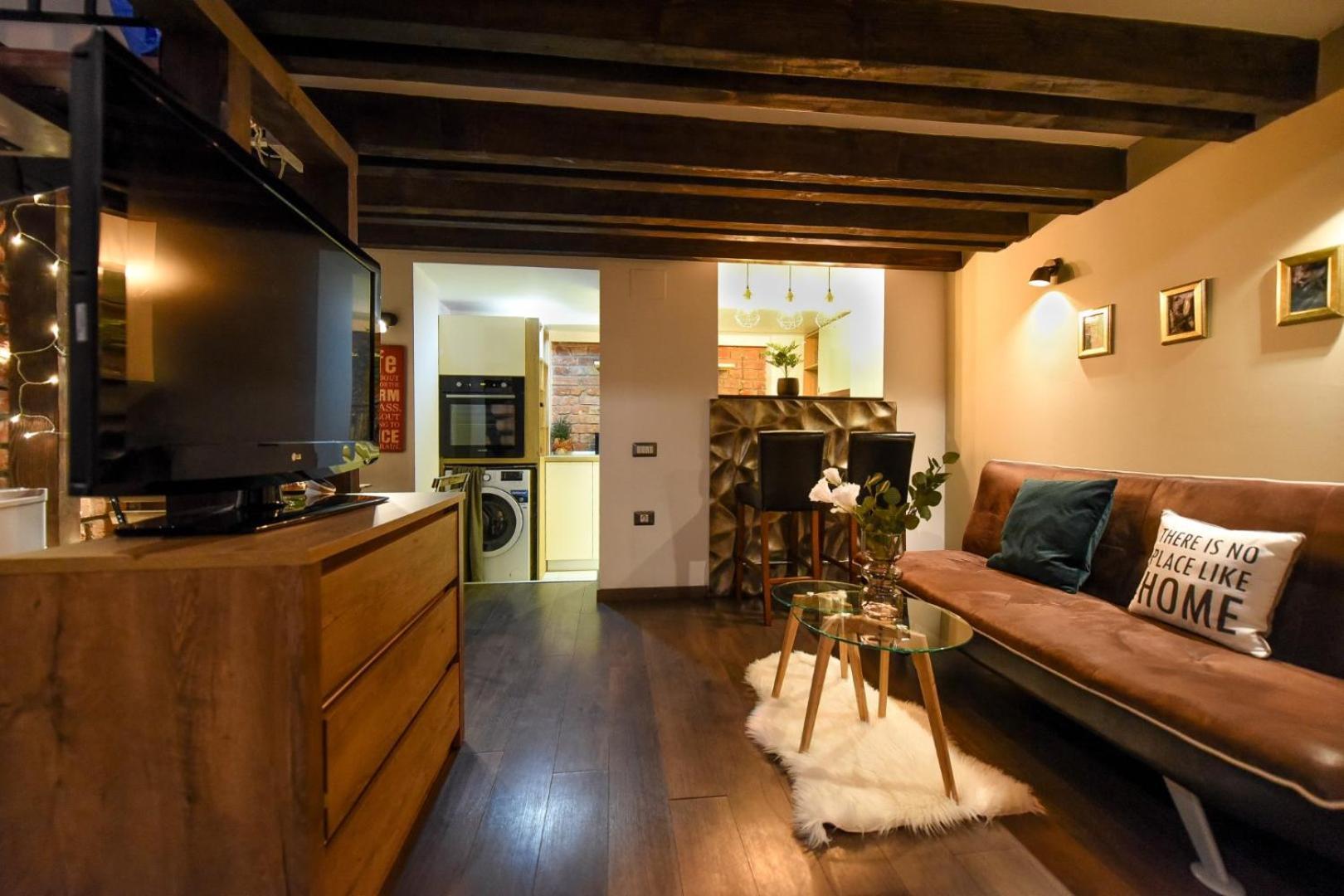 Apartment Regina Elisabeta Duplex-style Studios: Cozy Haven In The City Center Bucharest