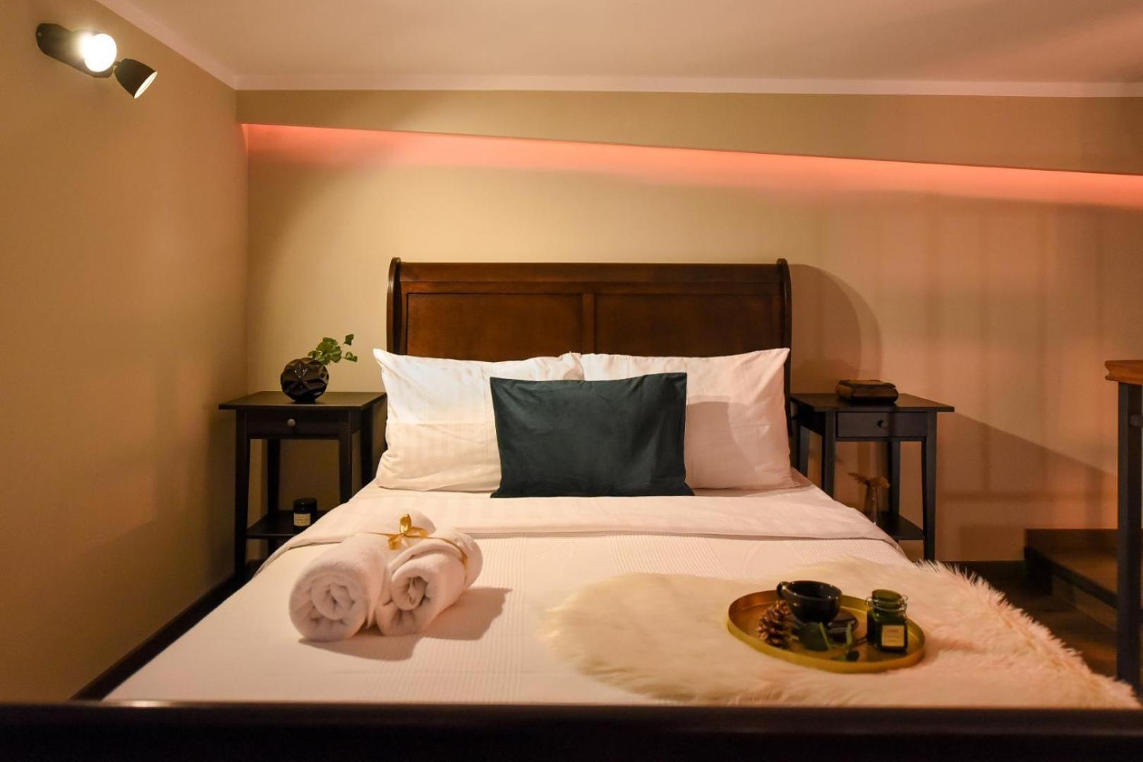 Regina Elisabeta Duplex-style Studios: Cozy Haven In The City Center Bucharest