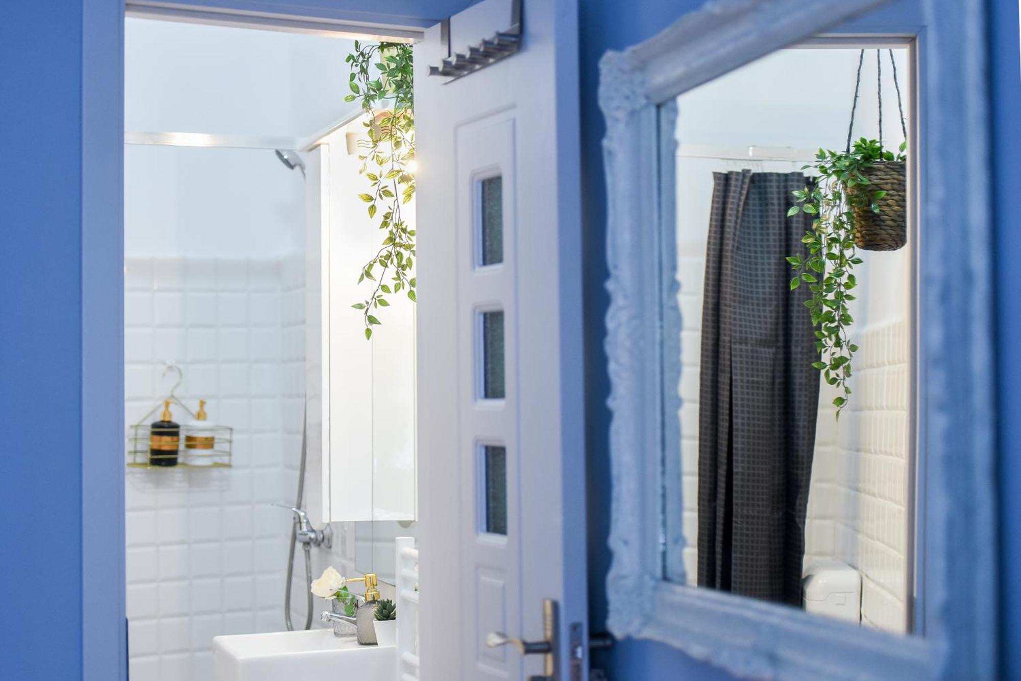 Apartment In The Heart Of History: Stylish In The Center Bucharest