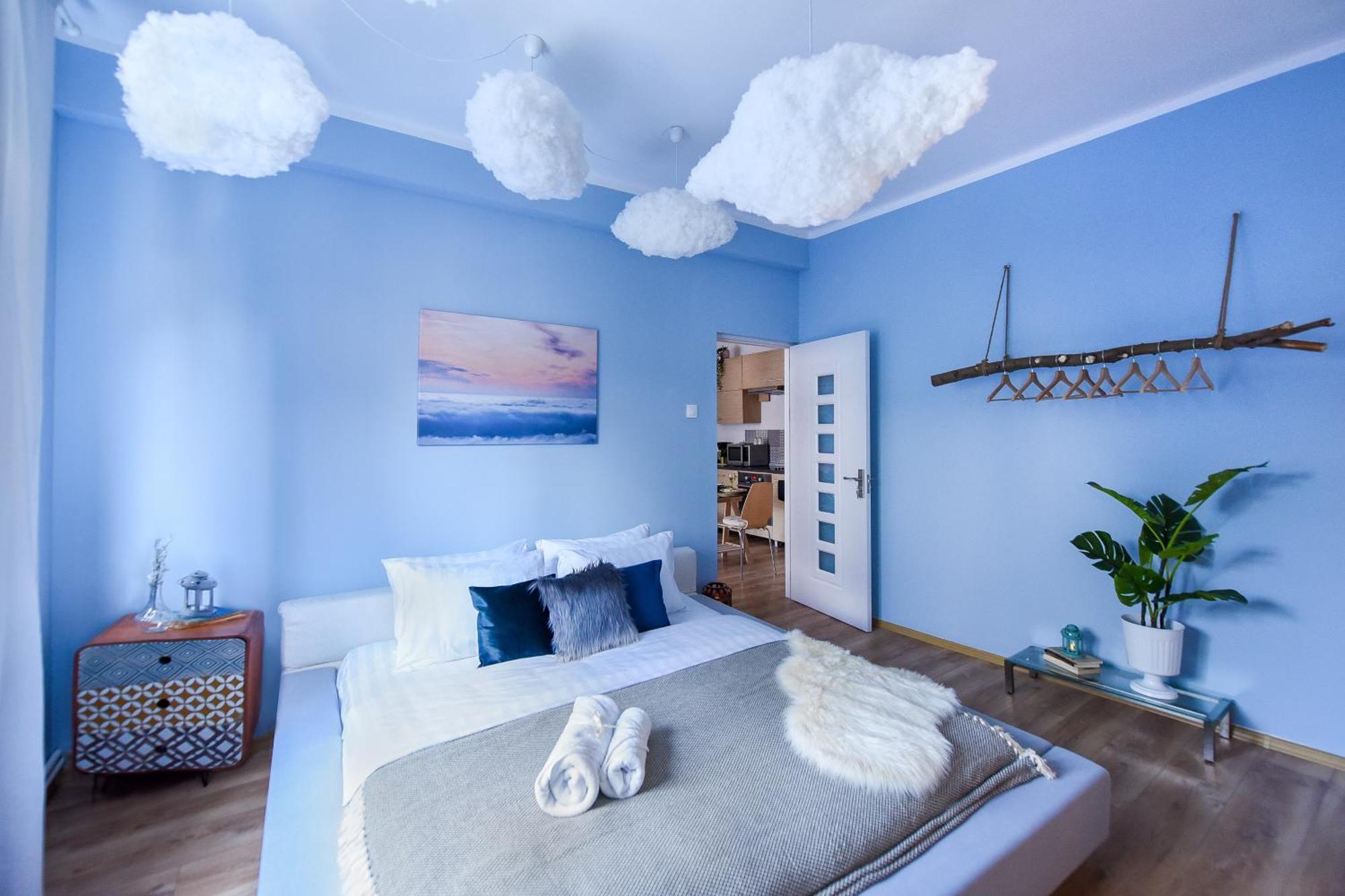 In The Heart Of History: Stylish In The Center Apartment