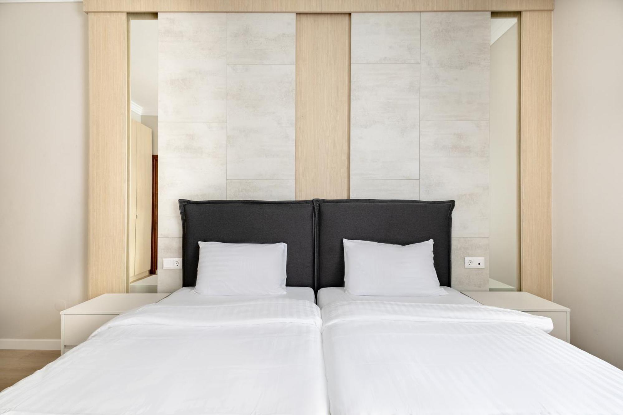 Aparthotel Piccolo By Citybookings 3*