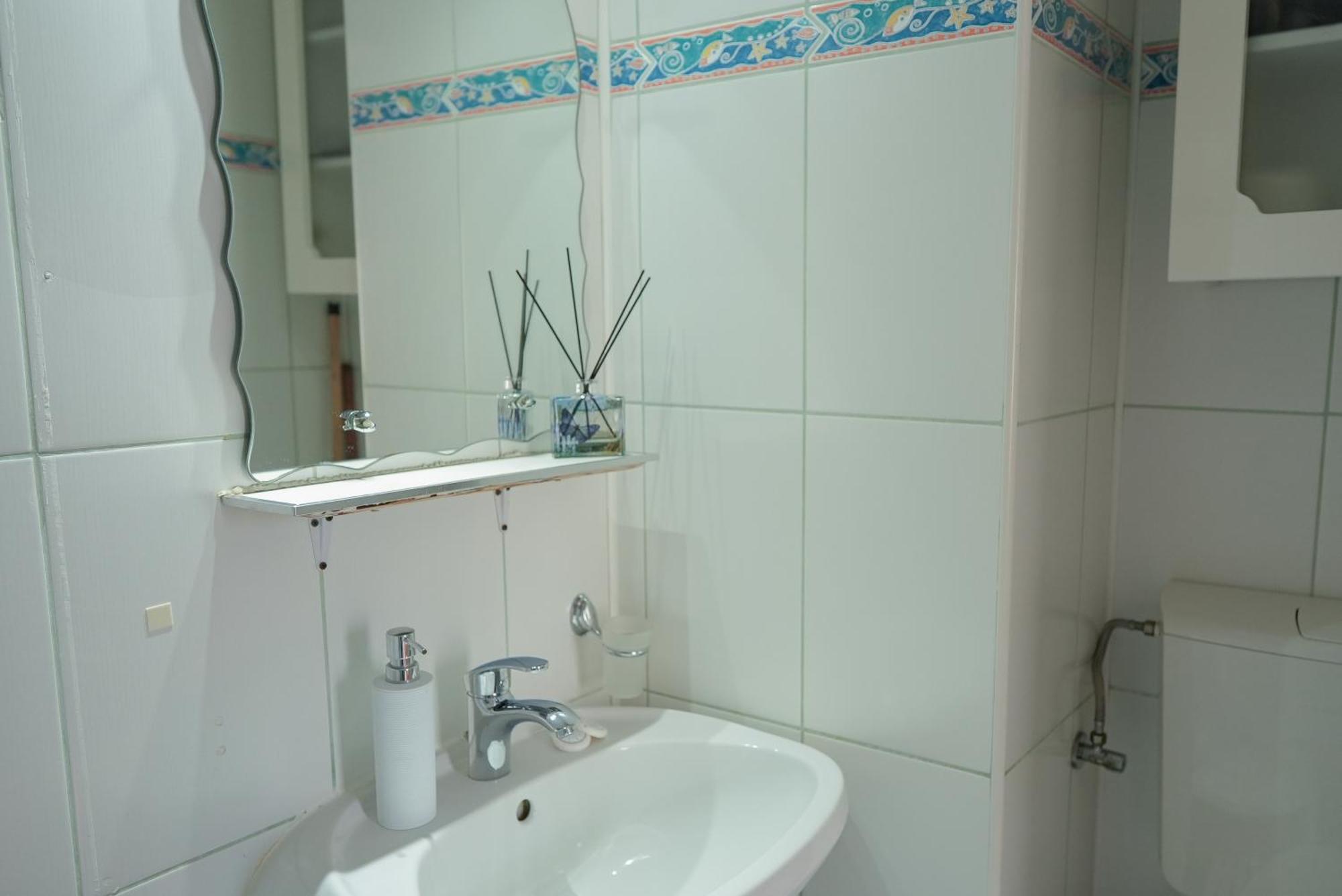 Victoria Avenue Apartament *