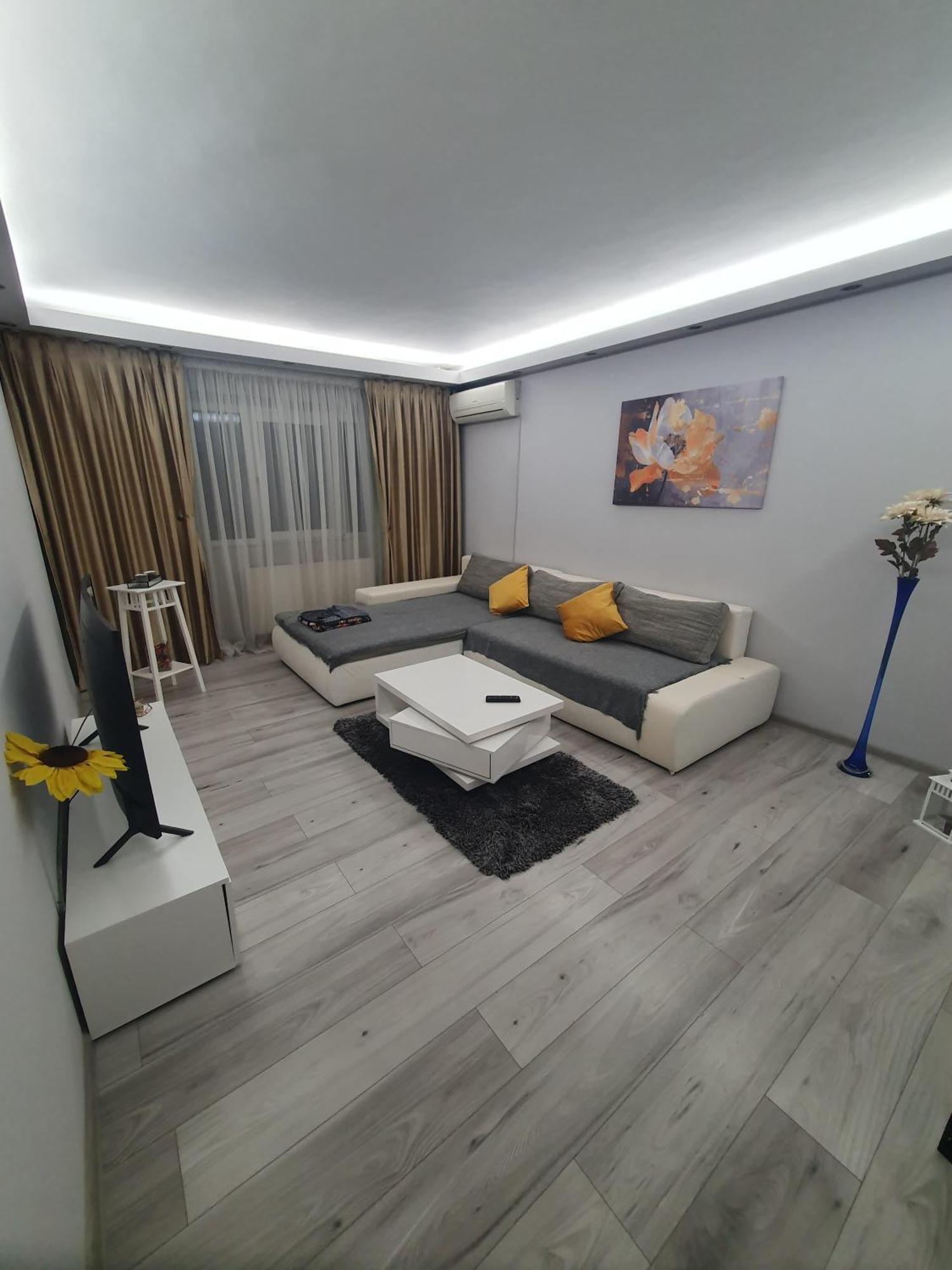 Apartment Lovely Urban Retreat Bucharest