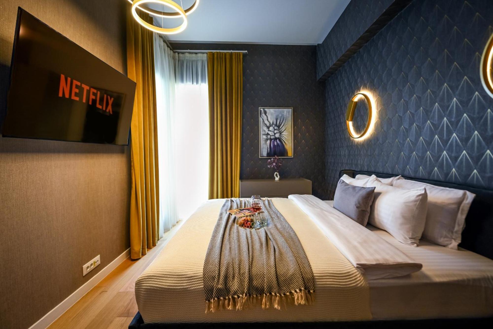 One Verdi Park Exclusive - Panoramic View & Private Parking Bucharest