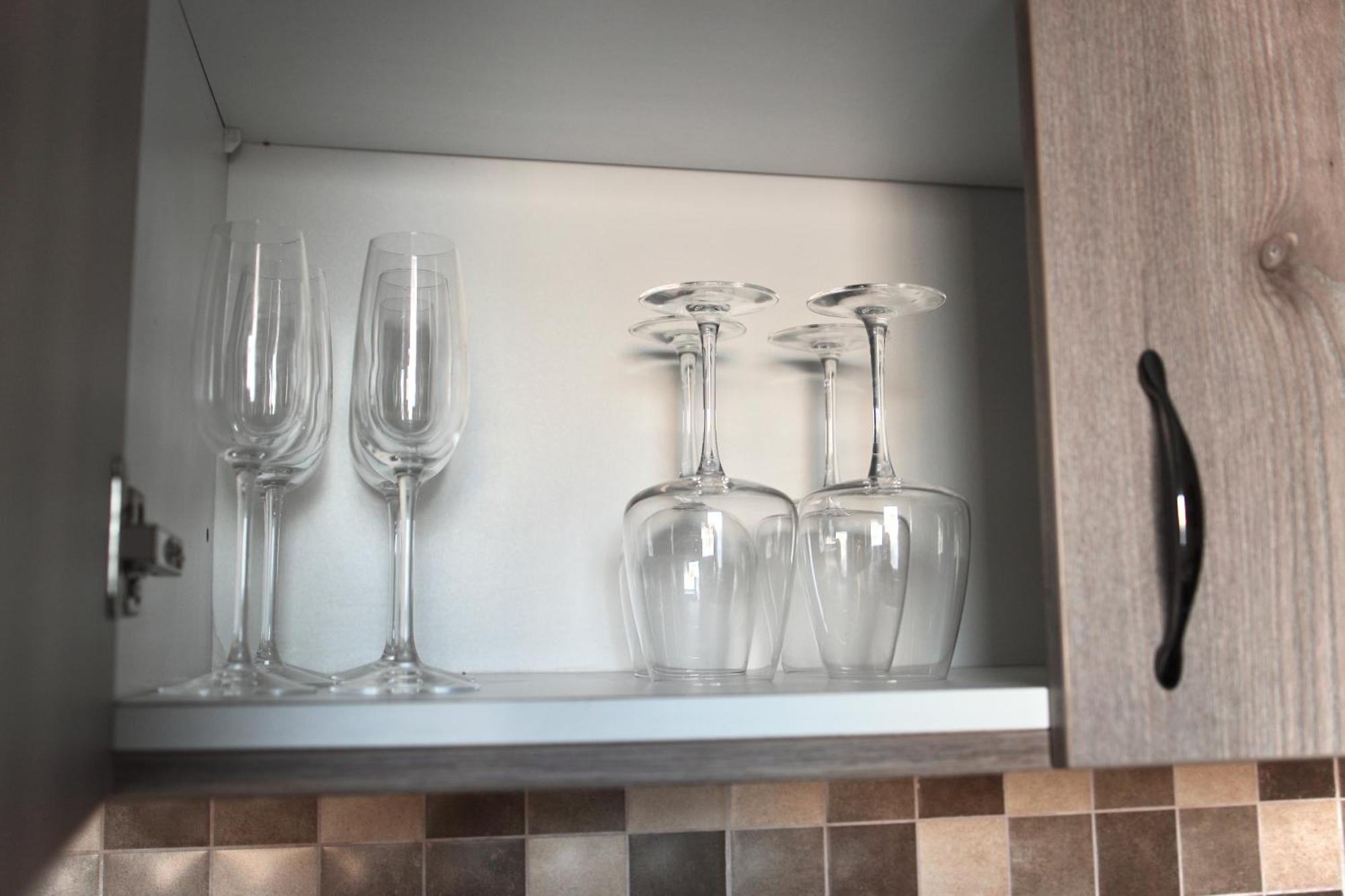 Your Deluxe In Center Apartment *
