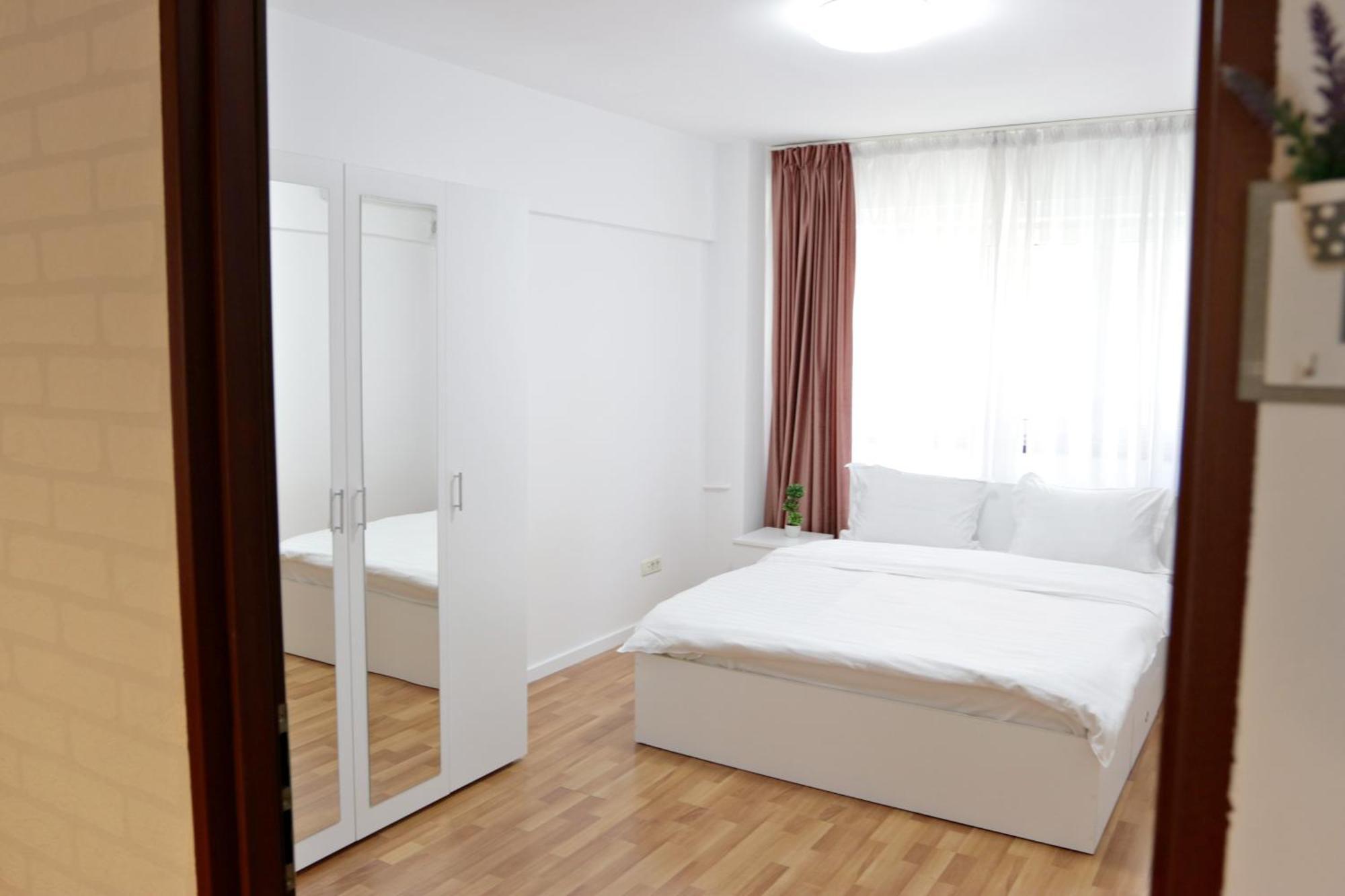 City Base I 2 Bedroom Apt Victoriei * Bucareste