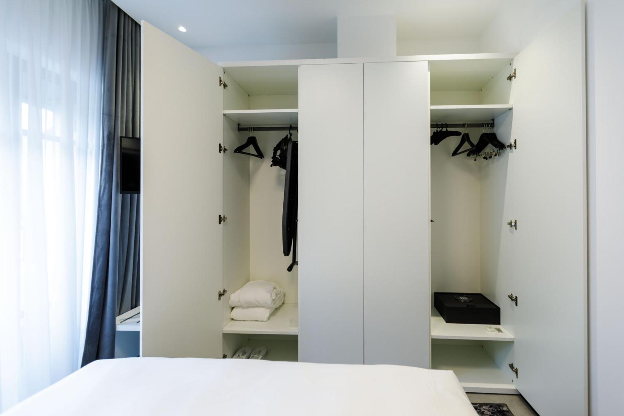 Old Town Snail Design Apartment *