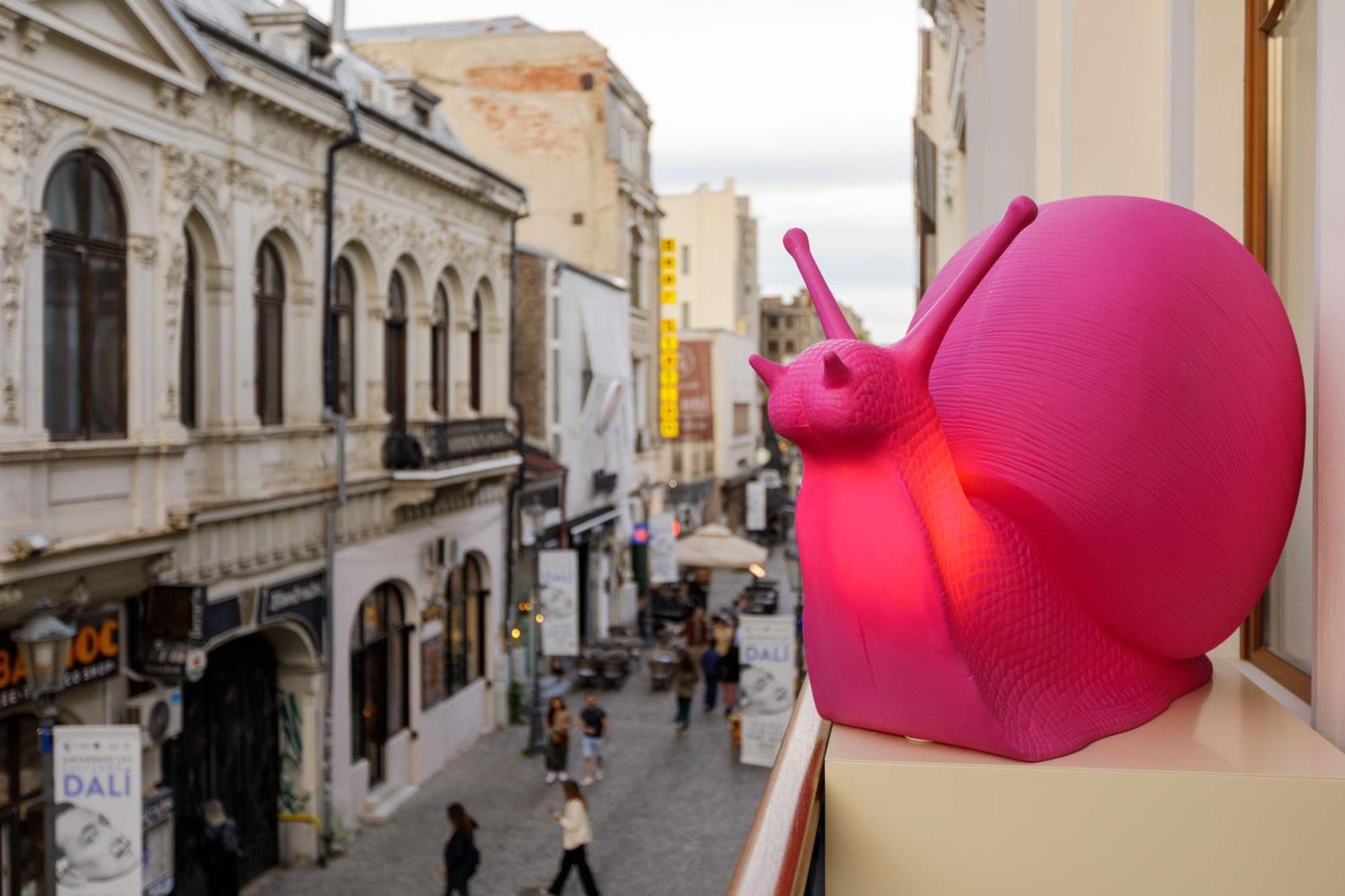 Old Town Snail Design
