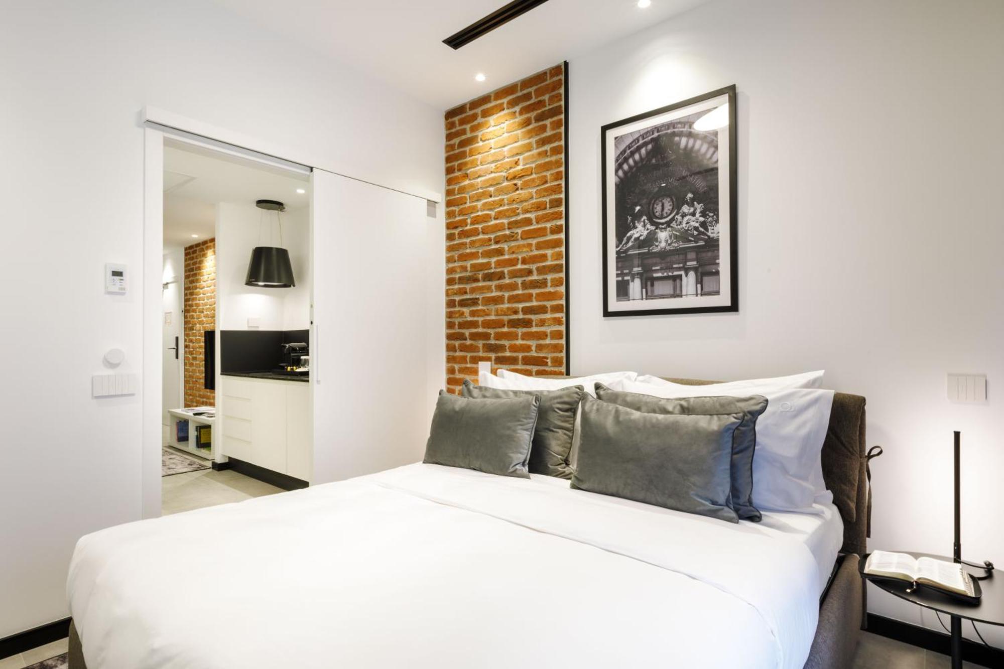 Apartment Old Town Snail Design *