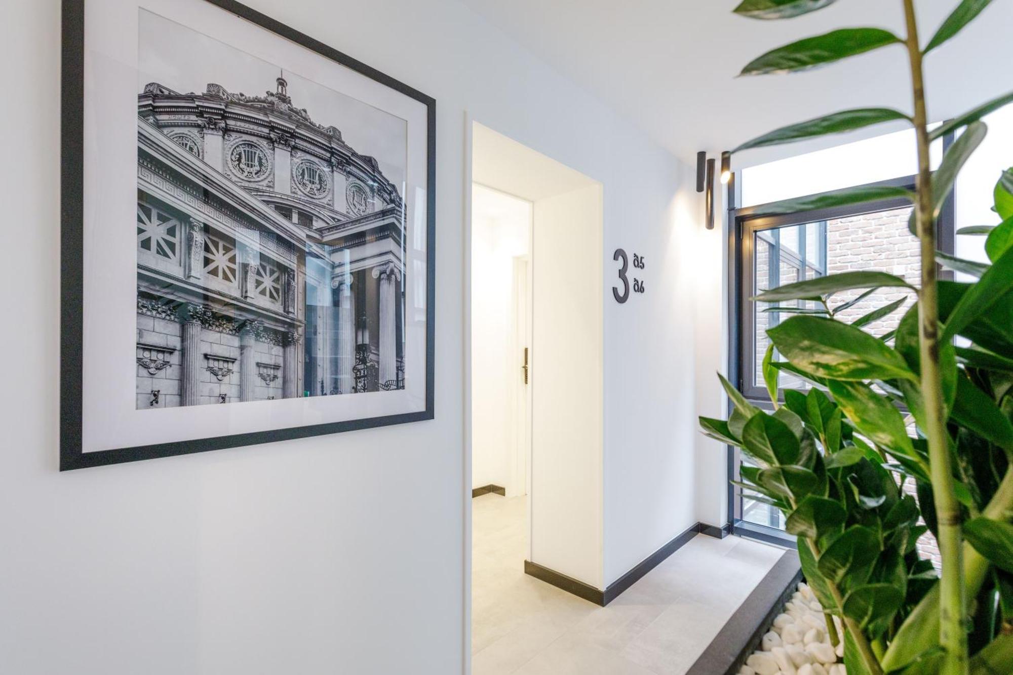 Old Town Snail Design Apartment Bucharest