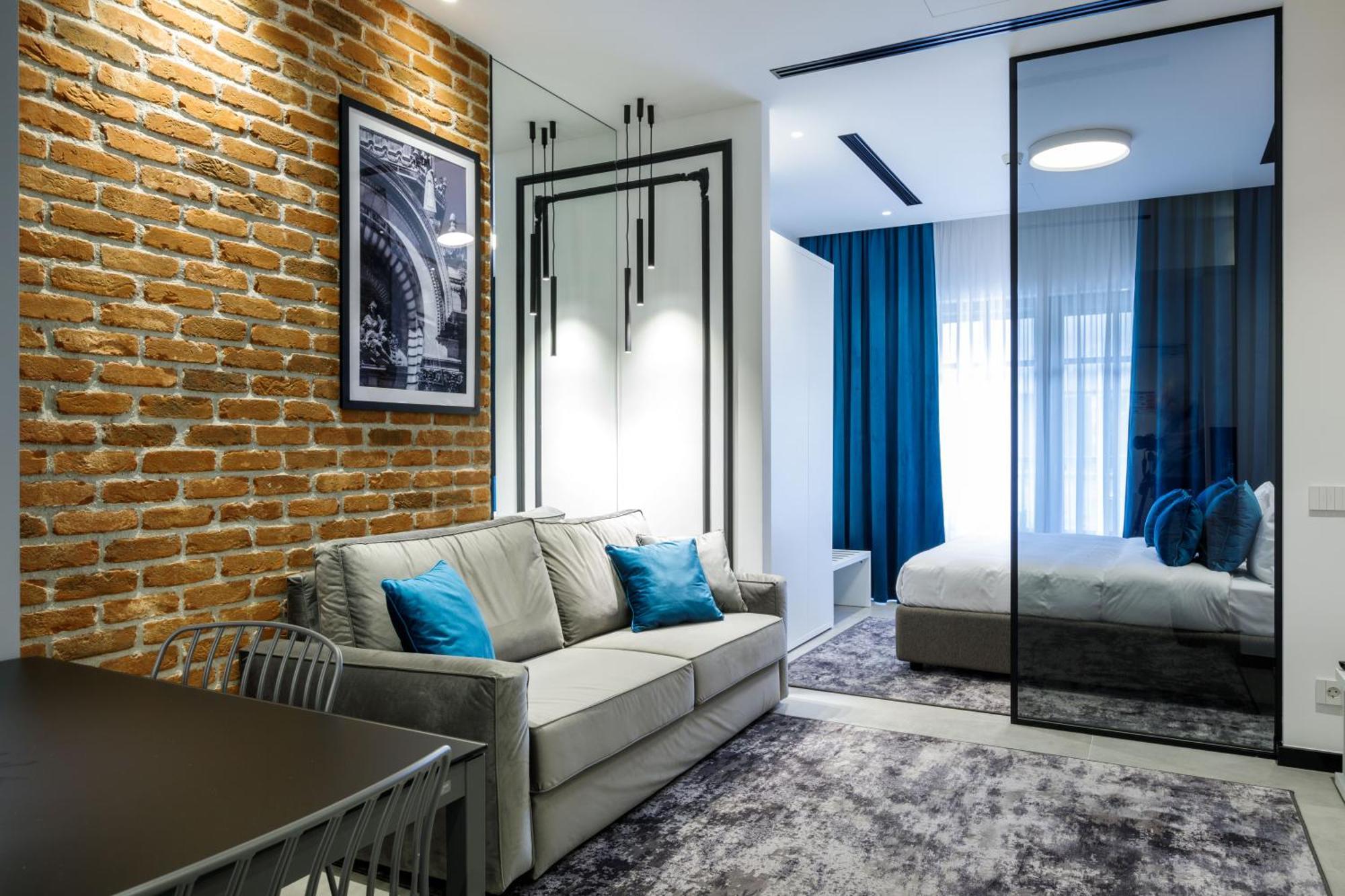 Old Town Snail Design Apartment Bucharest